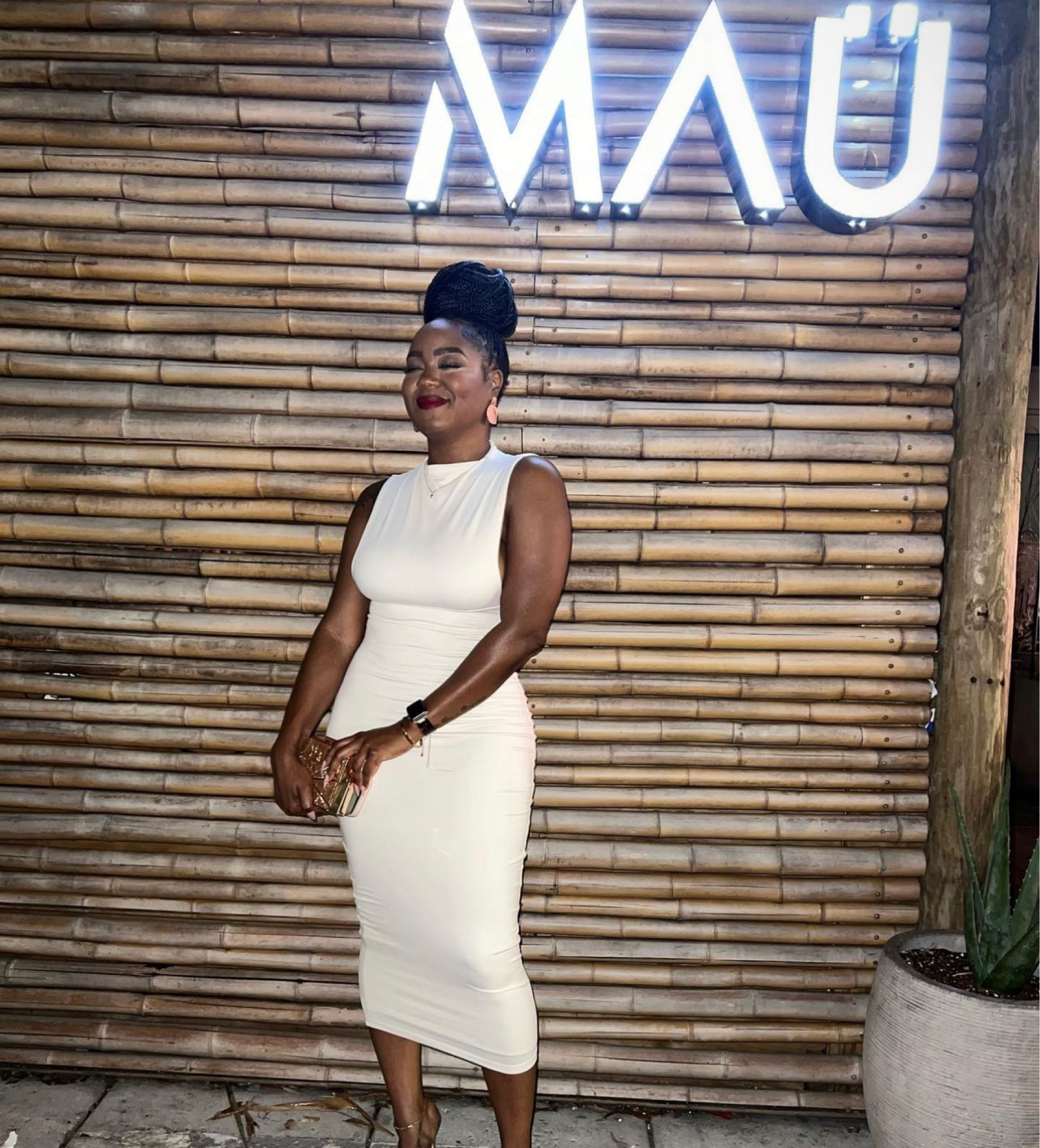 #DateNightOutfit
#DressedForDateNight
#RomanticAttire
#DateNightFashion
#NightOutStyle
#DateNightChic
#DinnerDateLook
#DateNightGlam
#ElegantEvening
#CouplesFashion