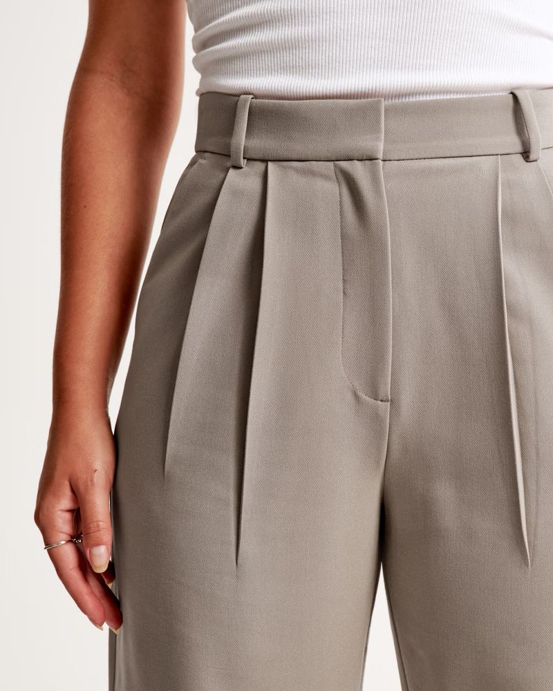 Women's Curve Love A&F Sloane Tailored Pant | Women's Up To 40% Off Select Styles | Abercrombie.c... | Abercrombie & Fitch (US)