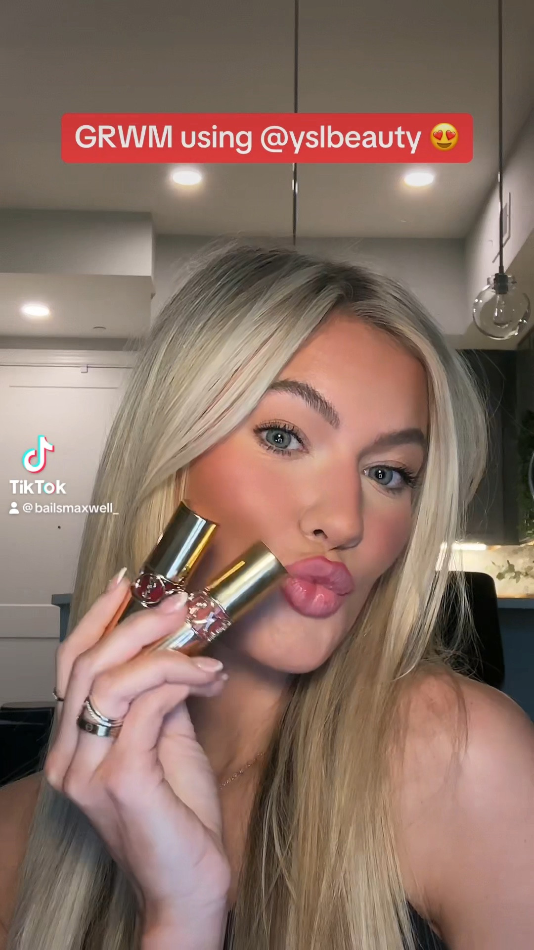 Night out essentials 💋 YSL lip in shade 122

#beauty #lipstick #lipgloss #yslbeauty #liprouge 

#LTKVideo #LTKbeauty #LTKMostLoved