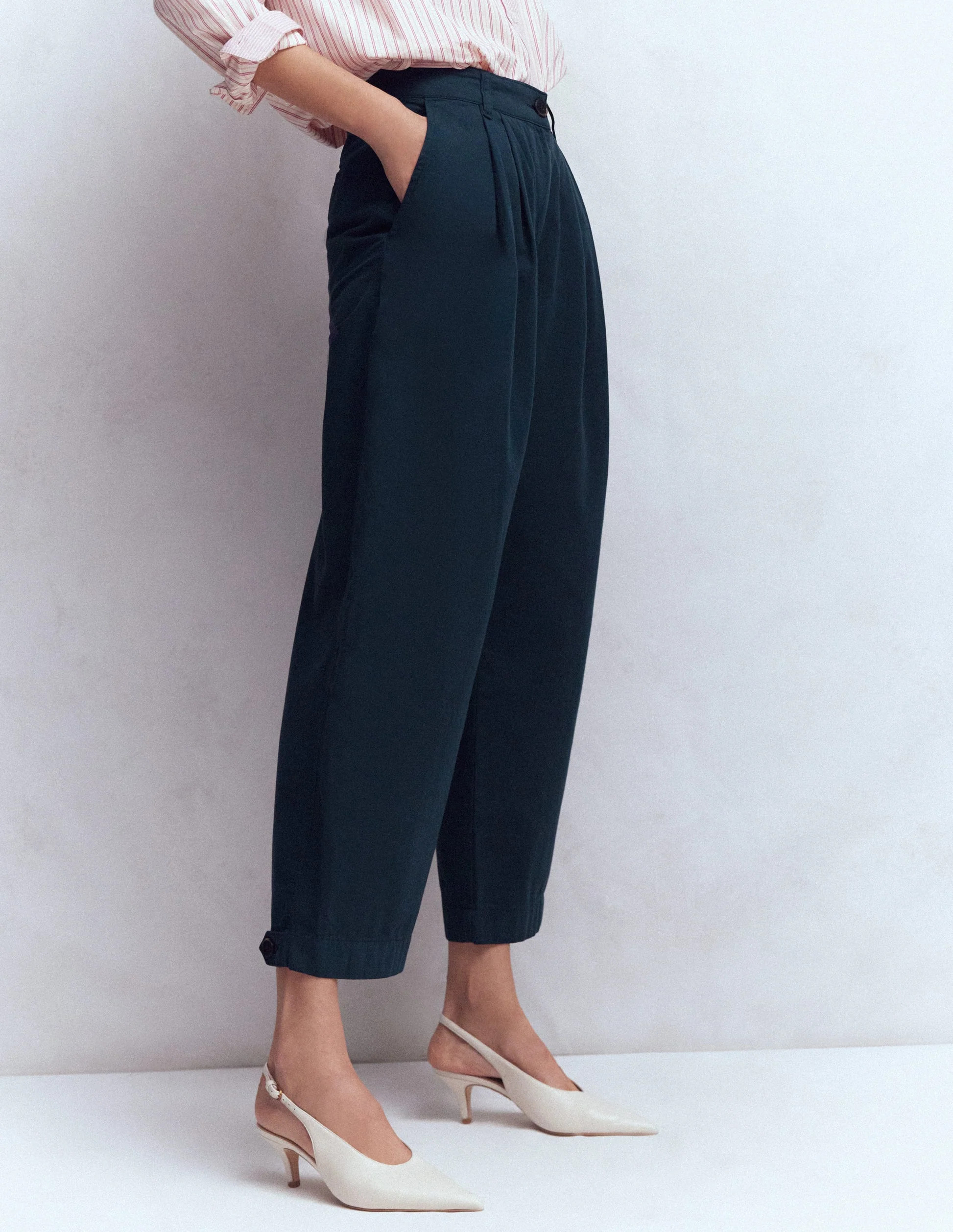 Pleat Barrel Leg Trousers-Navy | Boden UK