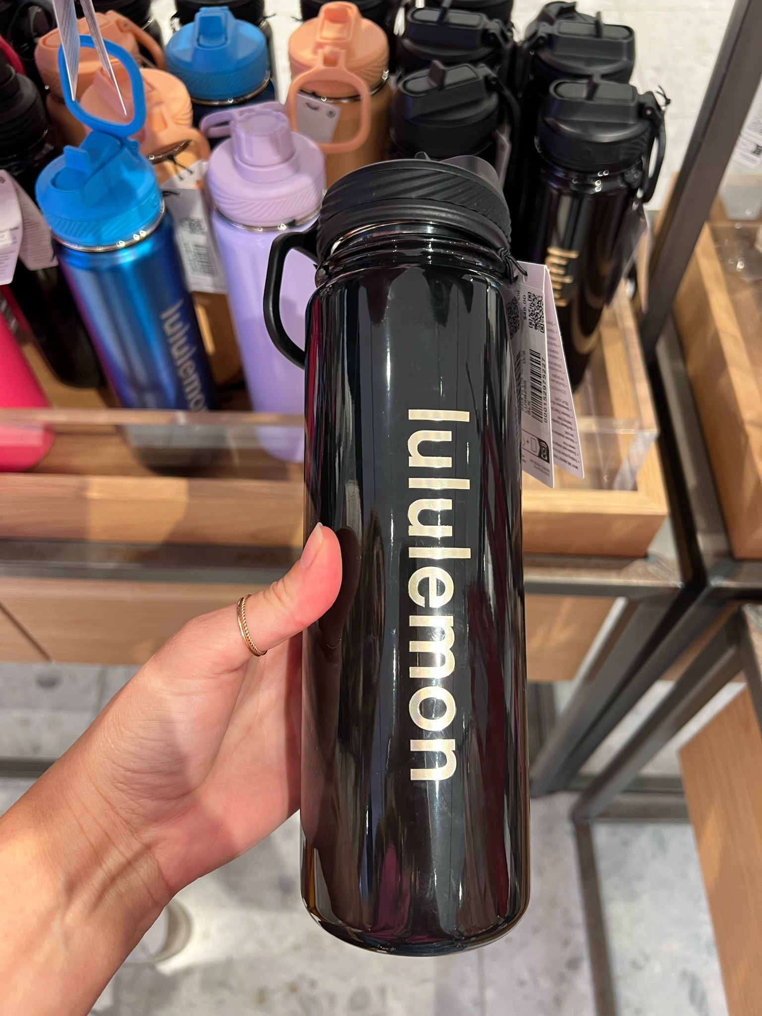 Love the gold writing on this Lululemon water bottle😍

#LTKActive #LTKFitness #LTKHome