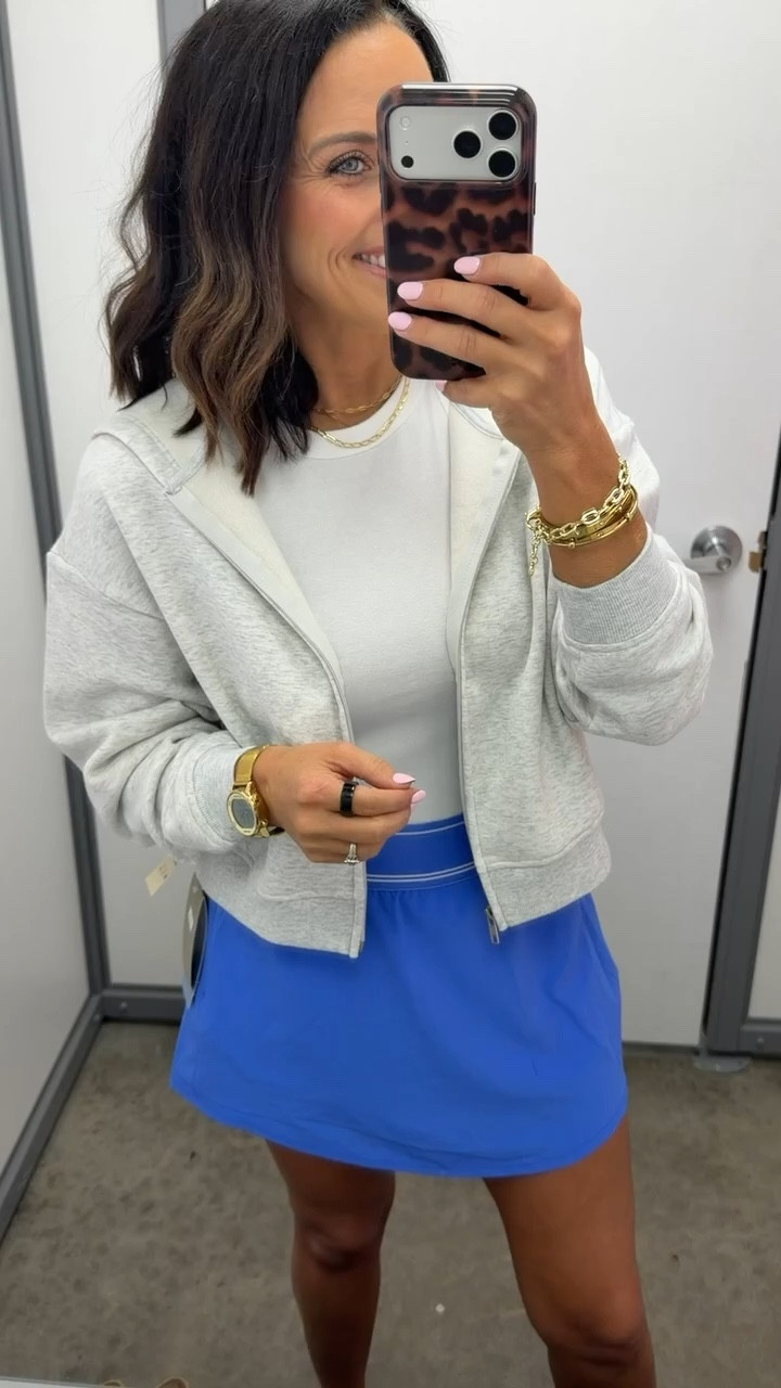 easy to style, comfy, and actually looks expensive
perfect for errands, coffee runs, or just feeling put together

#walmartfinds #lookforless #affordablestyle #casualoutfit #ltkstyle