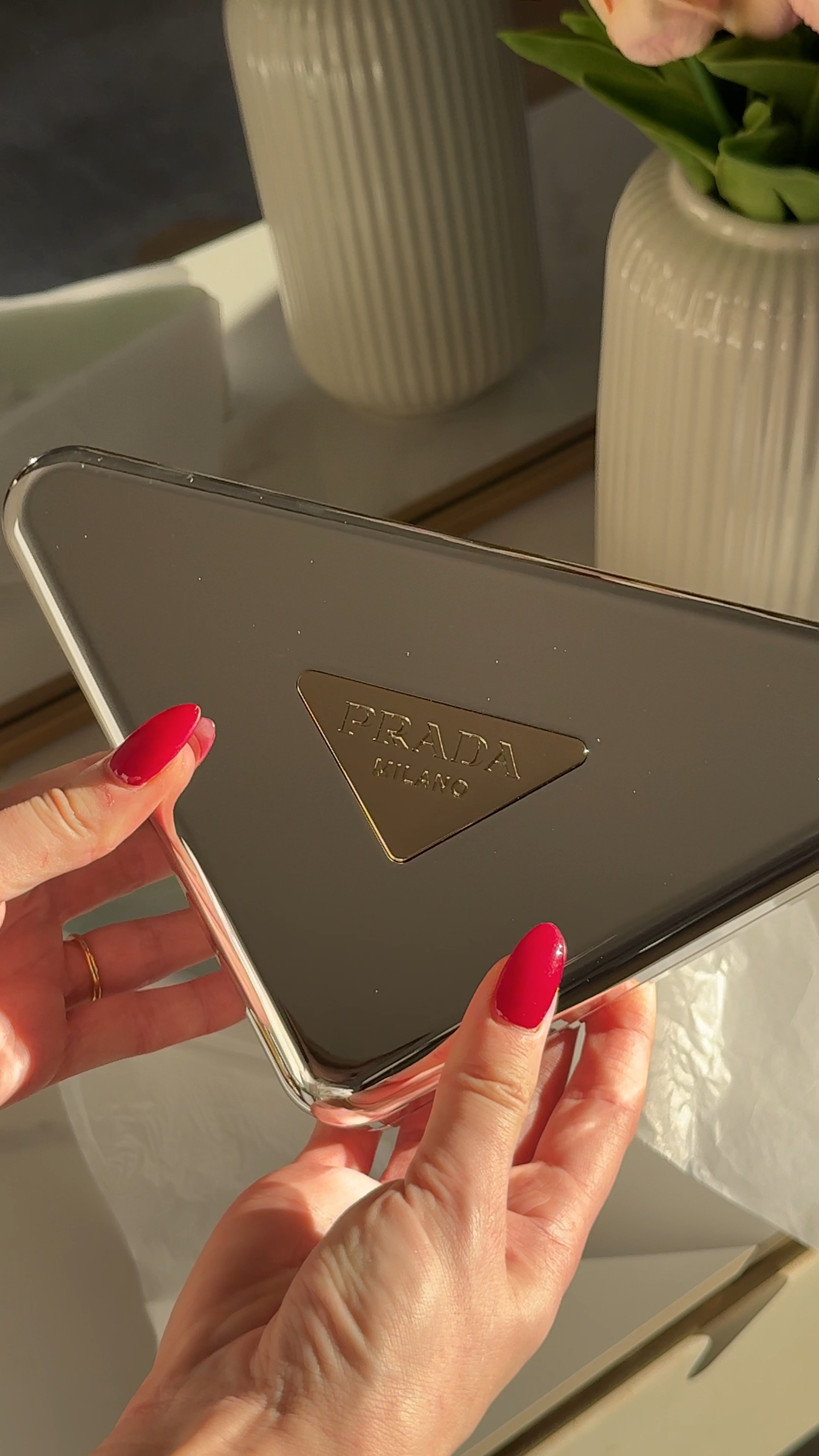 unboxing the cheapest bag from prada + all the free gifts i got with my purchase 

#LTKGiftGuide #LTKHoliday #LTKBeauty