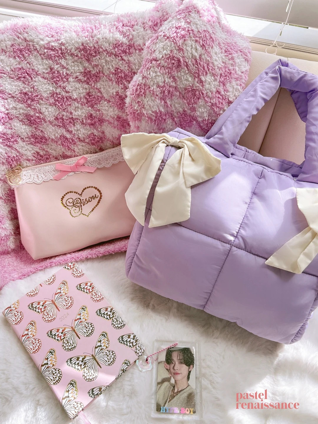 Pre-order the Dream Puff Bow Tote Lavender or Caramel - Etsy | Etsy (US)