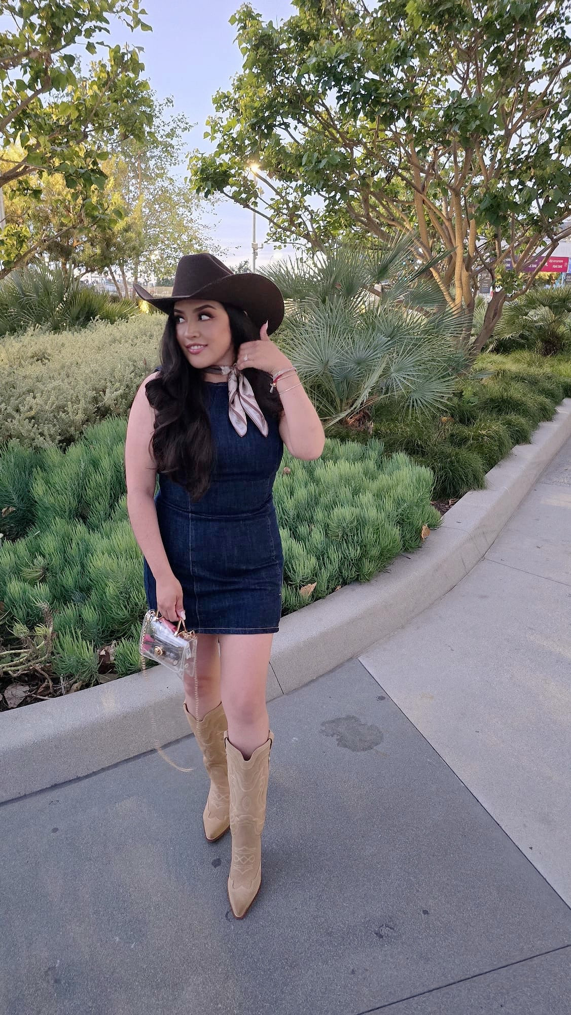 #nordstromsale #westernboots#samedelman#cowgirlboots#westernoufit

#LTKFestival #LTKMidsize #LTKPetite