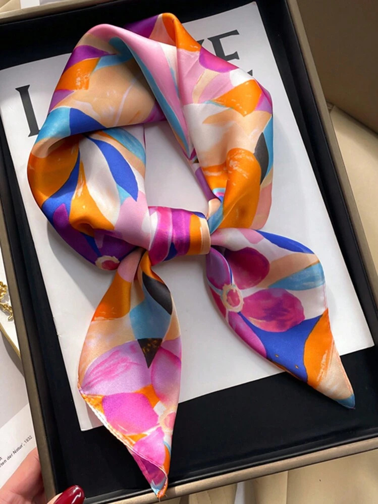 A Lady Printed Spring And Summer Scarf Scarf Color Combination Senior Sense Neck Lightweight Daily Bandana,Hair Band,Head Band Ideal For Dressing Up Your Look | SHEIN