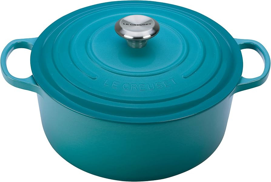 Le Creuset Enameled Cast Iron Signature Round Dutch Oven, 7.25 qt., Caribbean | Amazon (US)