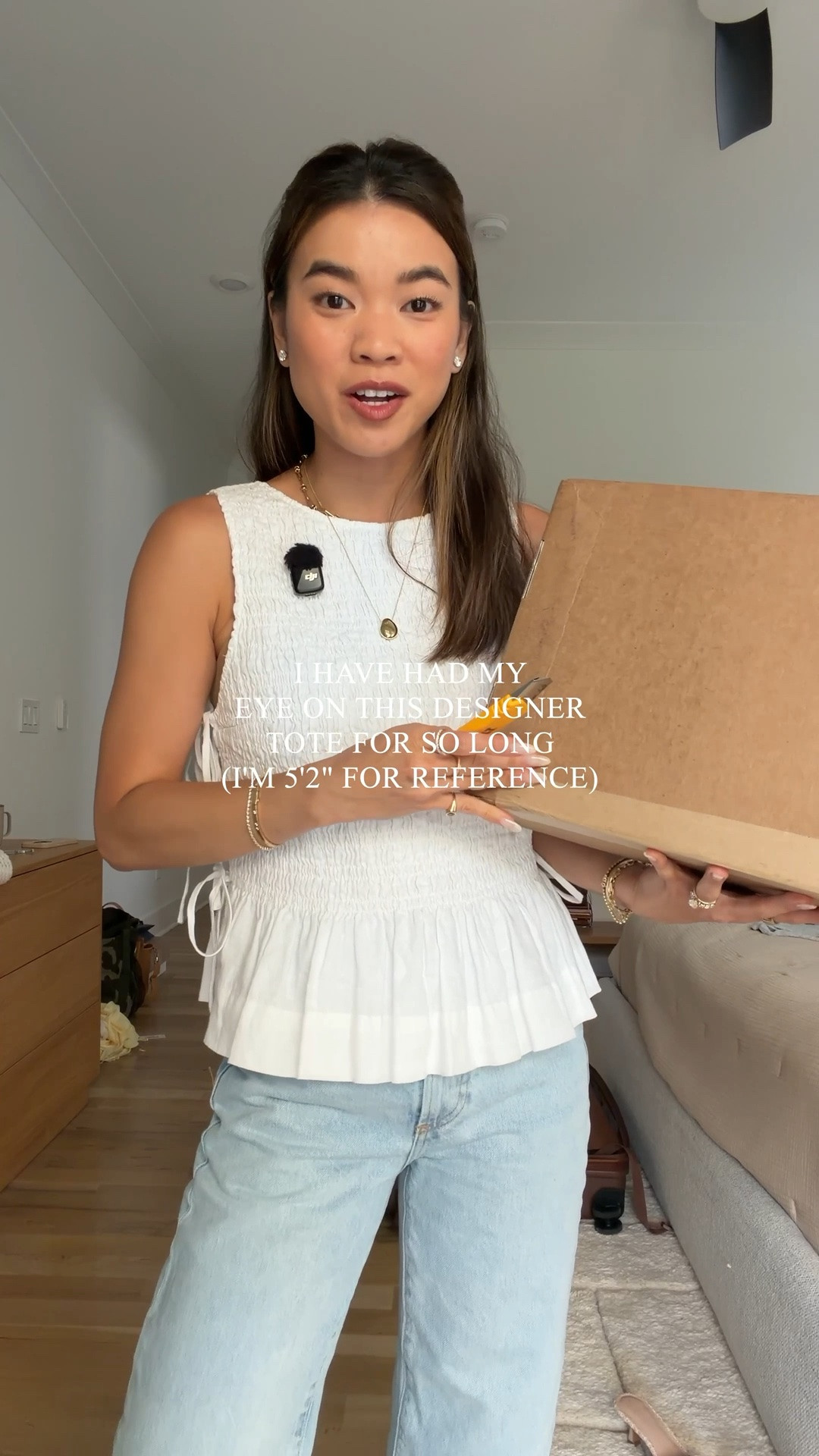 My Vivrelle discount code CHLOEWEN - I just might have to purchase this bag from @Vivrelle! 

Sizing info:
- Aritzia Morland Linen Top (size down, runs loose, Size XS in White) 
- Aritzia Denim Forum The Farrah Hi-Rise Wide Ankle Jean (Size 24 in 15 yrs brl thr bleu) 

Petite style, petite fashion, mom outfit, mom style, petite pants, petite outfit ideas, petite outfits, best pants for petite, petite denim, spring style, spring outfits, beach outfits, vacation outfits, summer outfits, Summer style, summer trends, aritzia denim, viverelle, tote bag, bag rental

#LTKootd #LTKSeasonal #LTKPetite