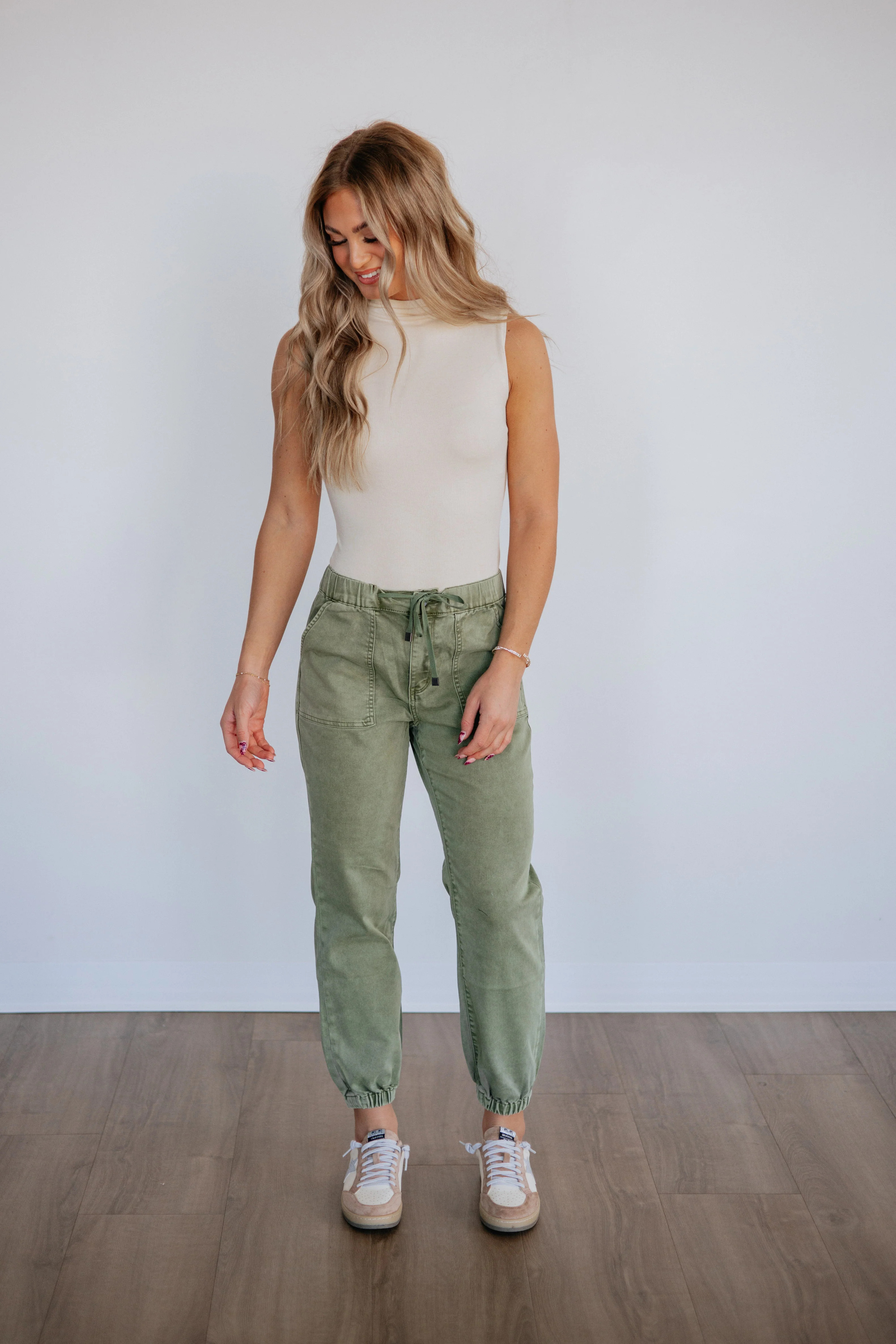 Drea Mica Joggers - Olive | Wild Oak Boutique