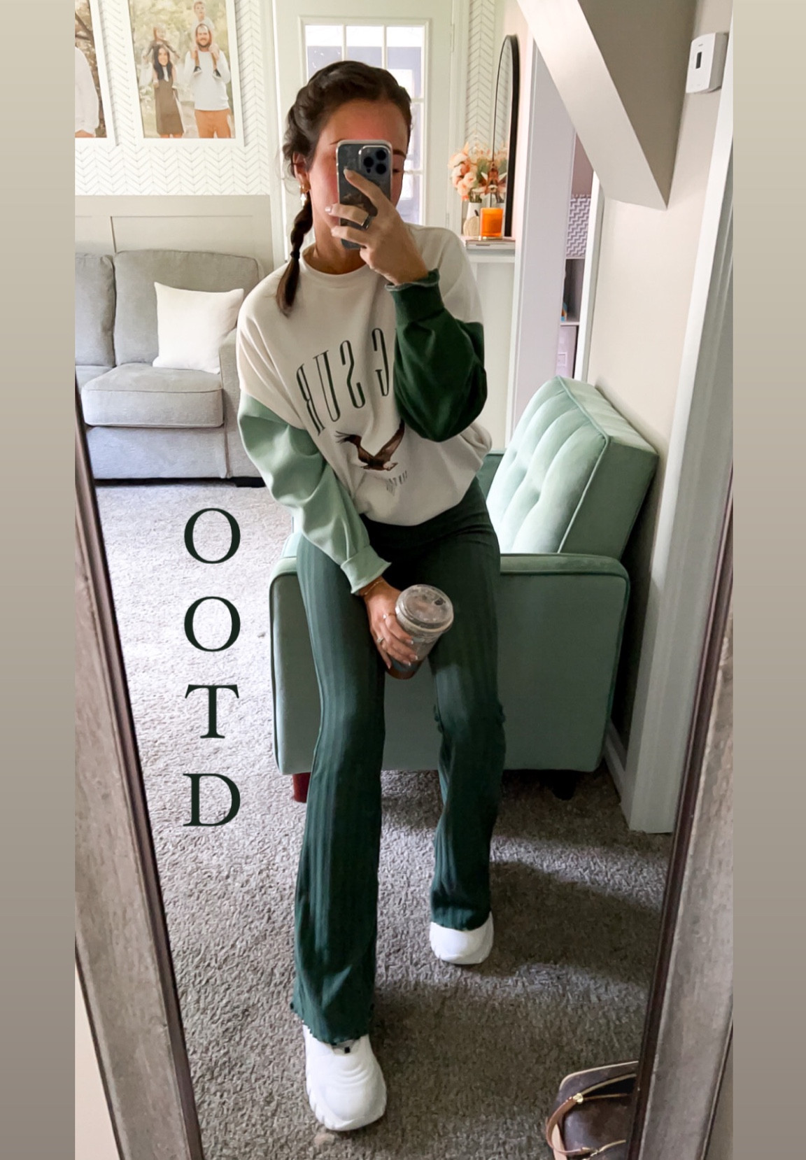 Top: size small (no longer sold online)
Bottoms: size small
Shoes: true to size
