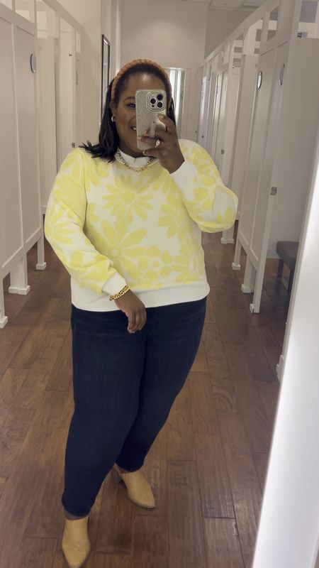 How fun is this sunshine yellow sweater from LOFT!! Wearing the L but would prefer the XL. #loveloft #loftimist 

#LTKVideo #LTKsalealert #LTKstyletip