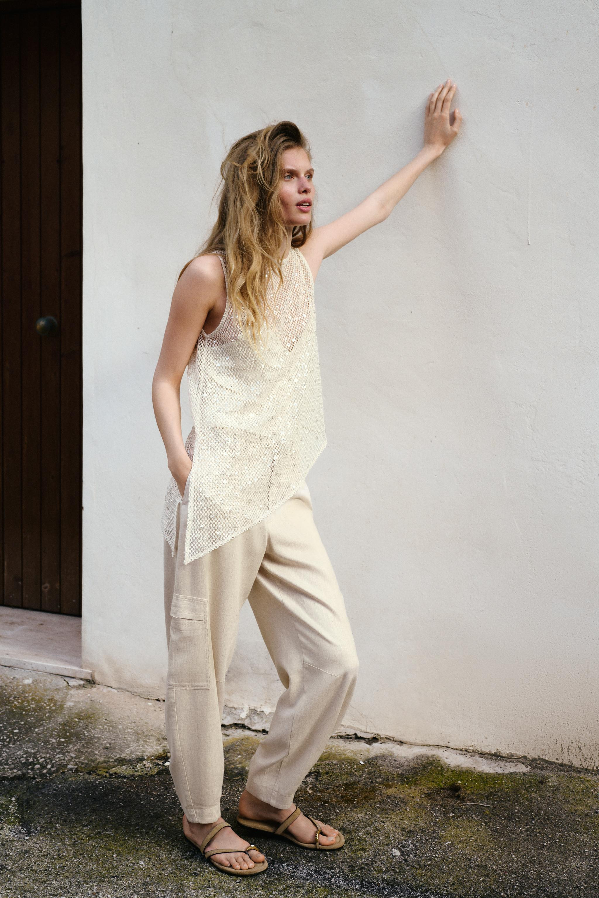 APPLIQUÉ SPLIT SUEDE FLAT SANDALS | Zara UK