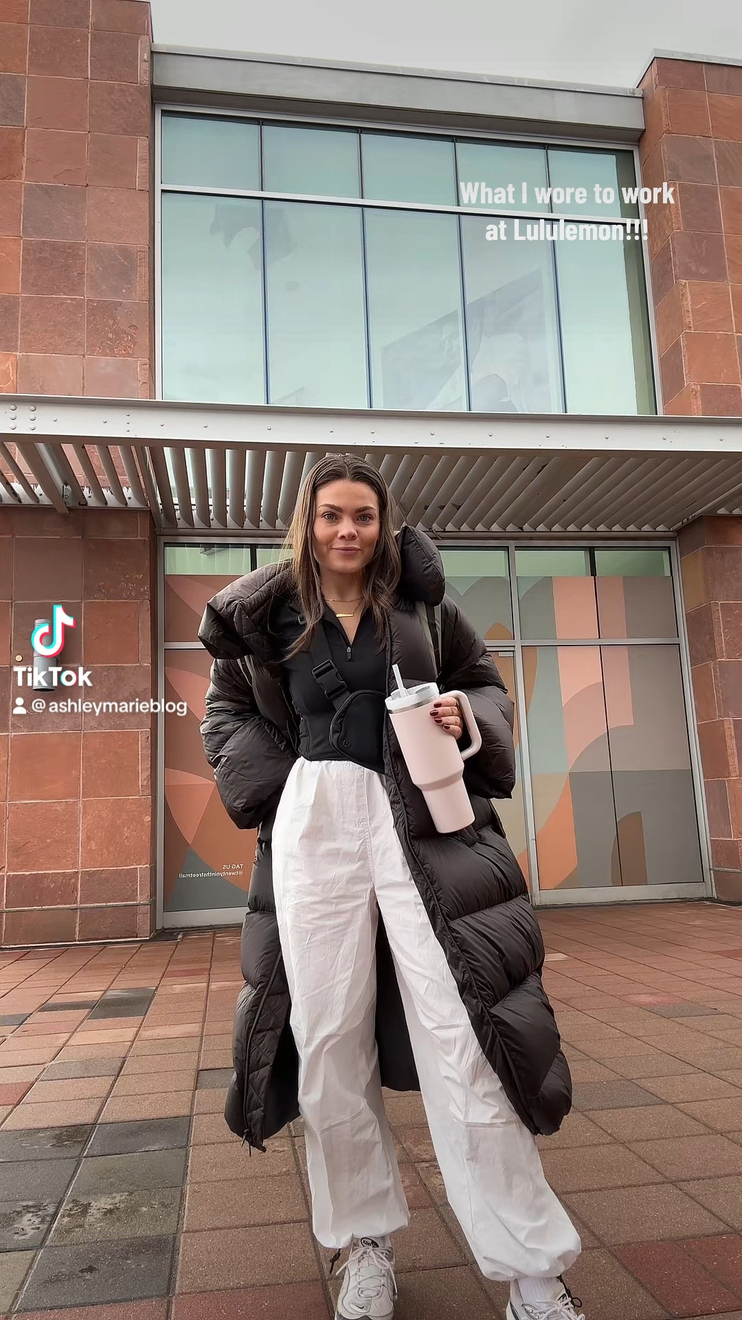 Lululemon rulu run cropped half zip, down filled long puffer, parachute pants, belt bag, Stanley cup, Nike sneakers 

#LTKSeasonal #LTKfindsunder100 #LTKshoecrush