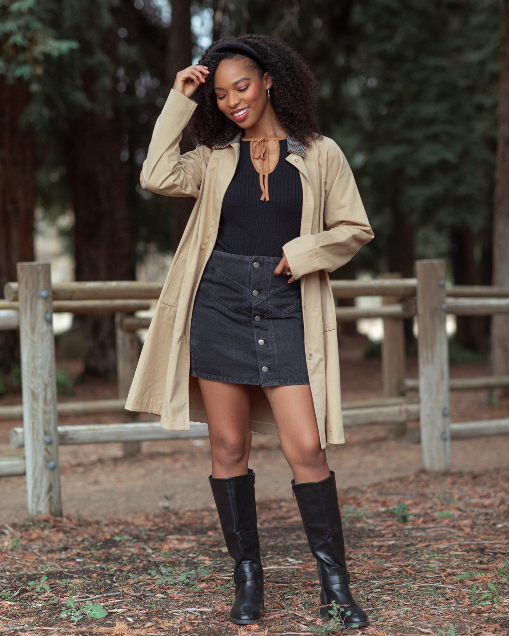 It might not be cold in Texas yet, but my trench coat is coming out anyway 🖤

#LTKSaleAlert #LTKHoliday