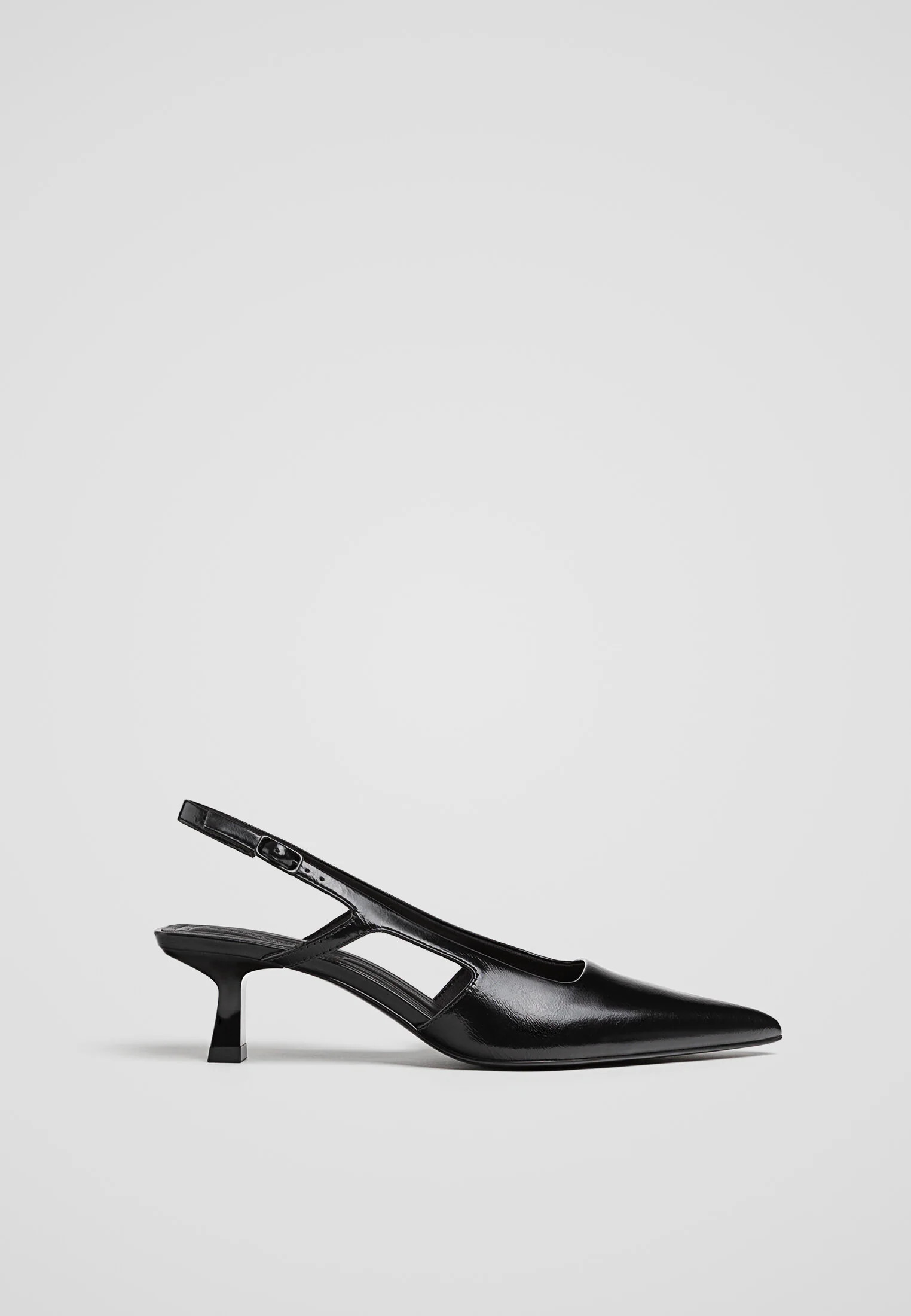 Kitten slingback shoes | Stradivarius (UK)