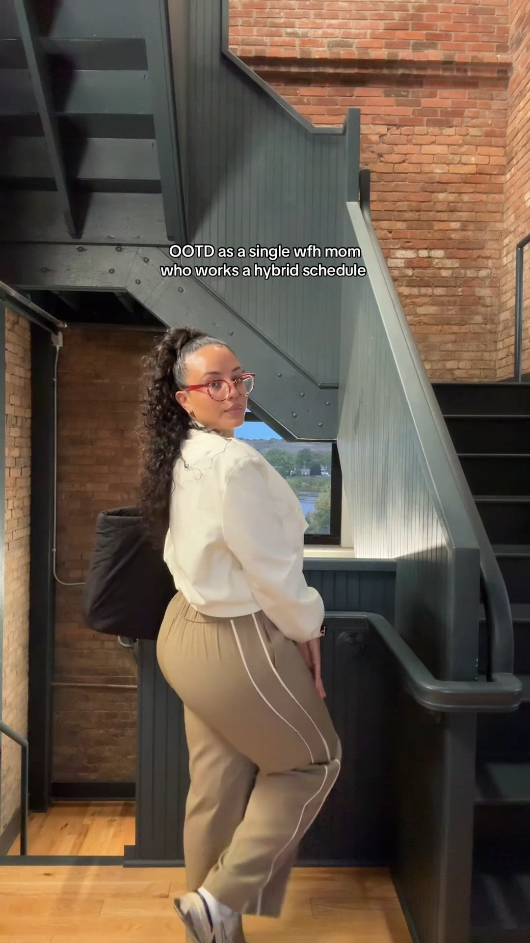 I couldn’t find the exact links but did my best to find items that are similar. 

#LTKWorkwear #LTKMidsize #LTKFindsUnder100