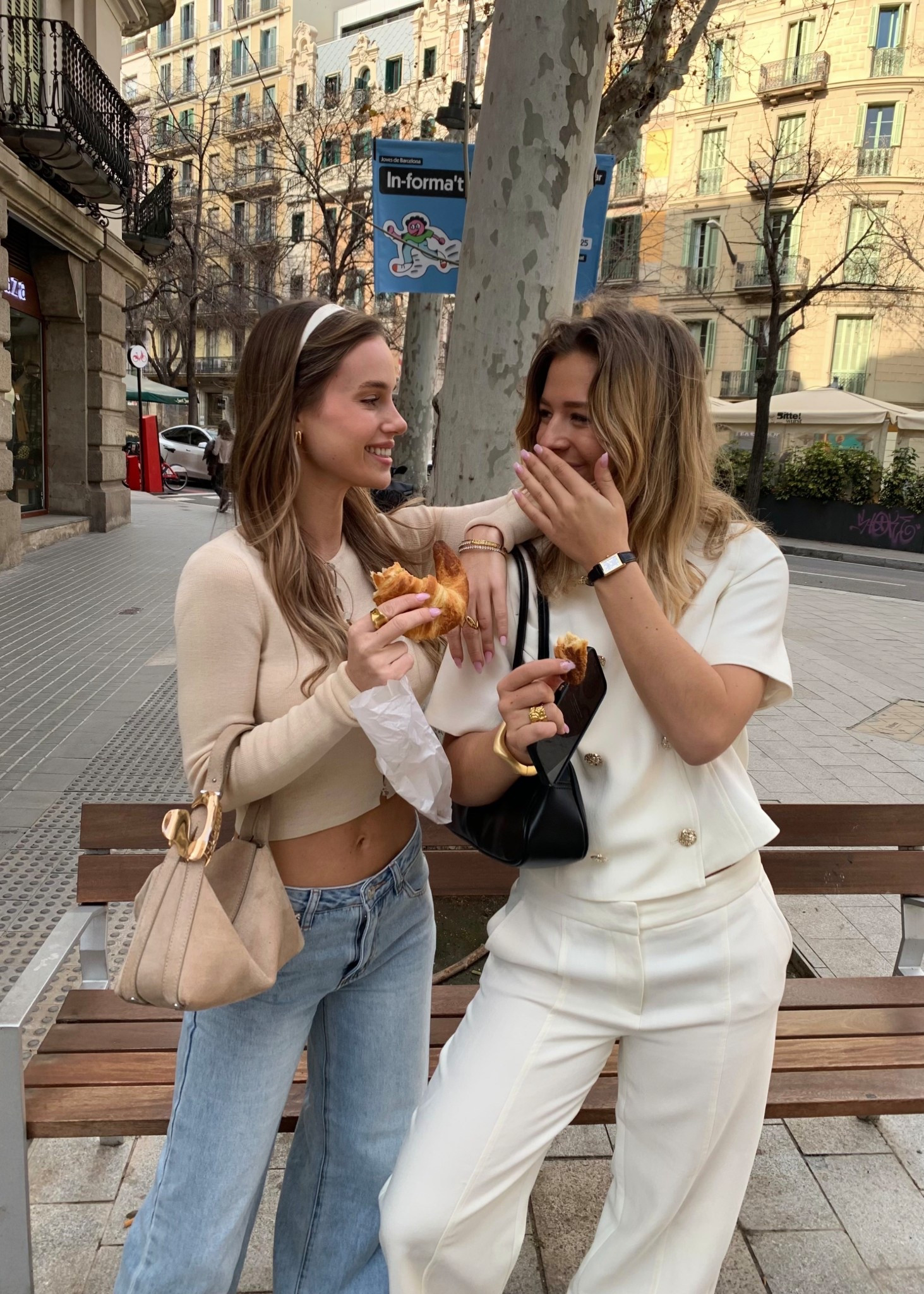 jeans are WF
Jewelry is Roe Collection
Suede bag & white set is Zara