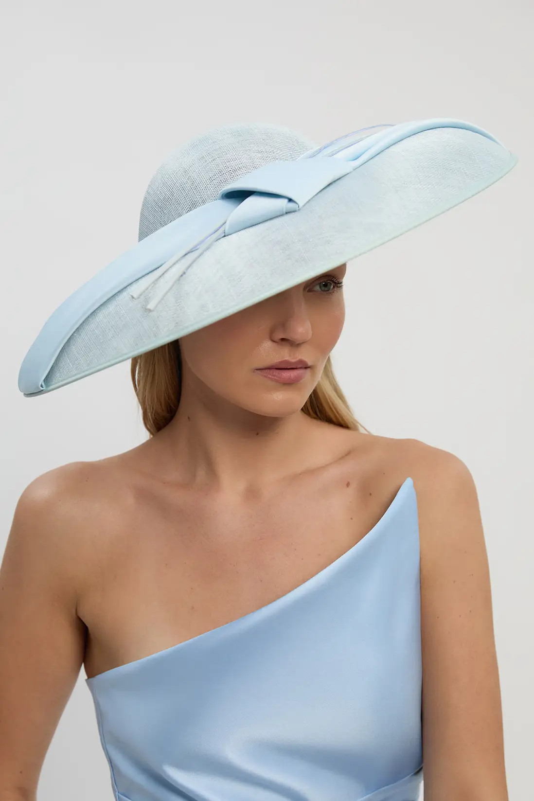Quill Detailed Asymmetrical Fascinator | Karen Millen US