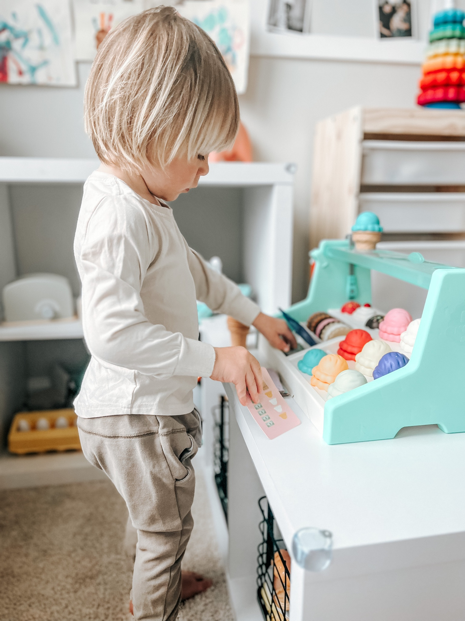 Battat Education My Ice Cream Shop Playset