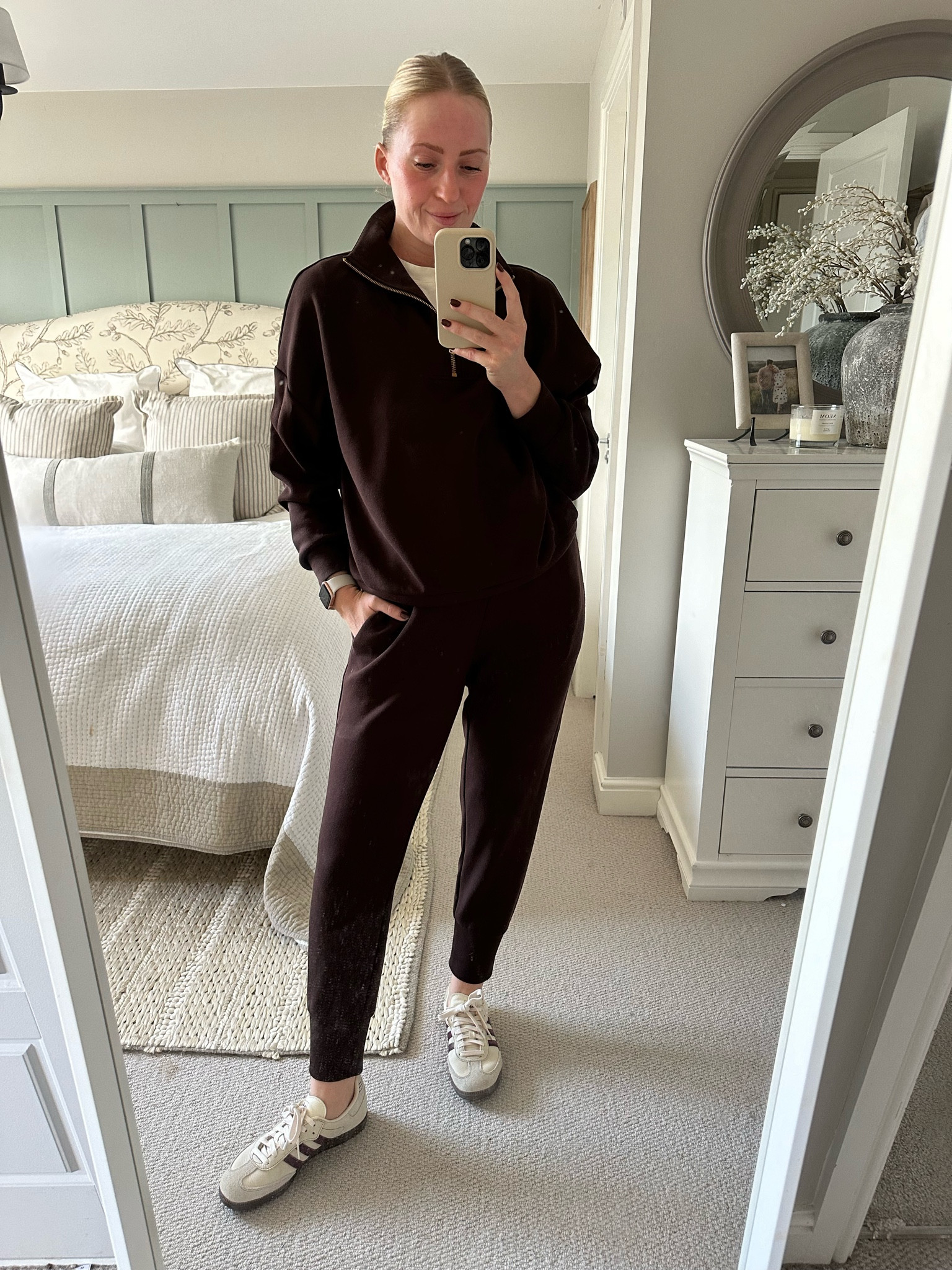 Todays OTTD wearing my favourite lounge set from Varley 

#LTKuk #LTKeurope #LTKautumn