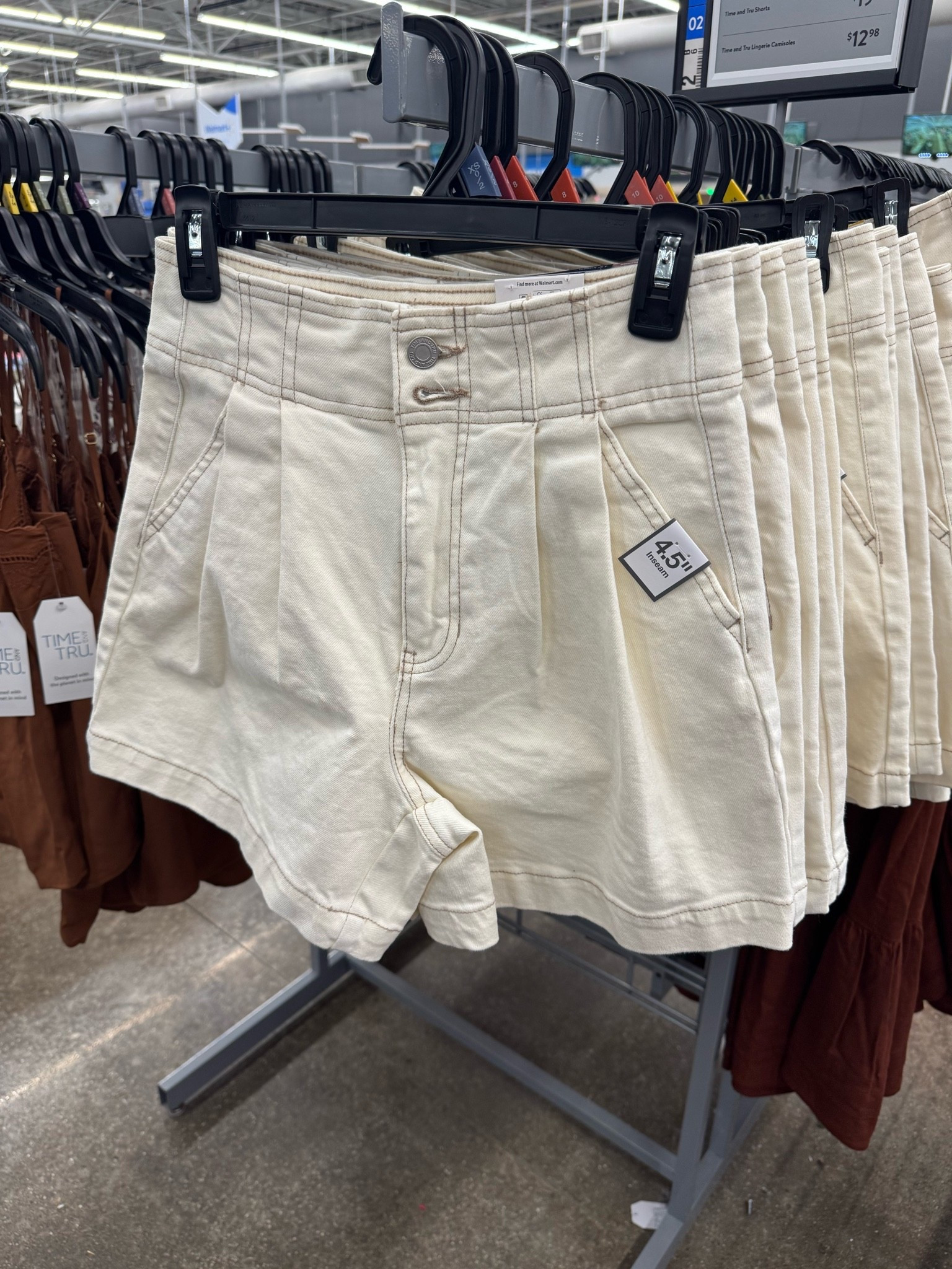 Walmart Time and Tru Women's High Rise Pleated Denim Shorts, 4.5" Inseam, Sizes 0-20

#LTKootd #LTKSeasonal #LTKTravel