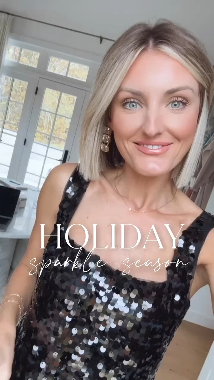 These holiday pieces are on sale! 🙌🏼 So many good finds! They are currently 25% off & you can use my code AFLOVERLY for an extra 20% off! Wearing XS!

Loverly Grey, Abercrombie, holiday outfit, christmas outfit, christmas party outfit, holiday party outfit, sequin dress, sequin skirt, festive outfit, new year’s eve 

#LTKHoliday #LTKSeasonal #LTKSaleAlert