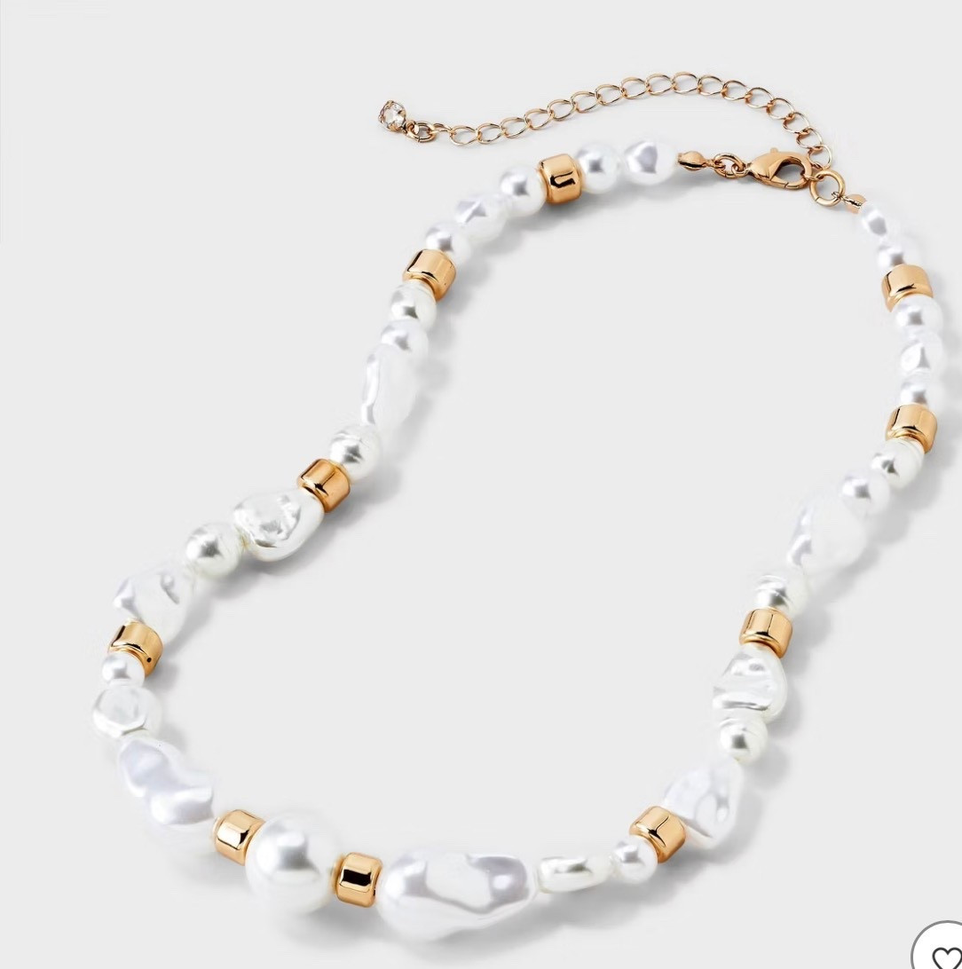 Okkkk Target! Y’all know I’m obsessed with choker pearl necklaces! 

#LTKootd #LTKgrwm #LTKdayinmylife