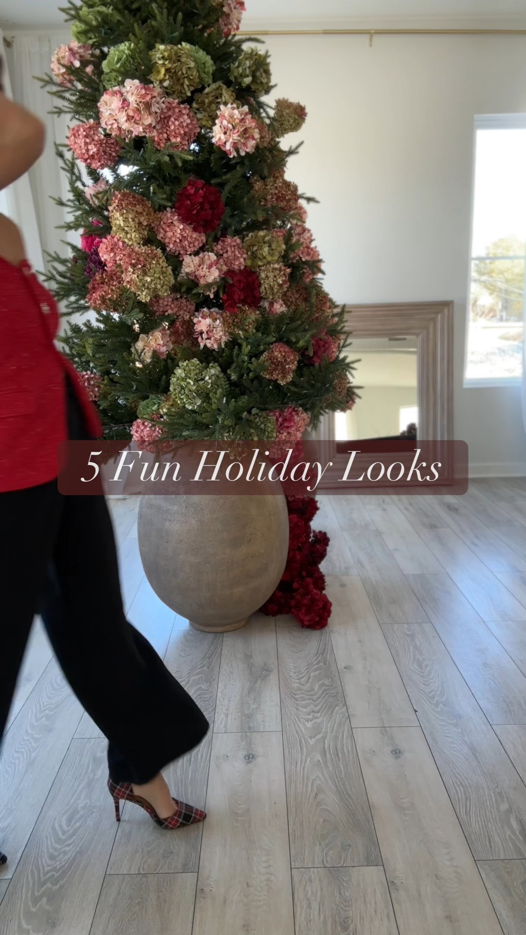 Five last-minute holiday outfits for moms who forgot about the party until the group text reminder 🎄😅

#LTKHoliday #LTKdayinmylife #LTKGiftGuide