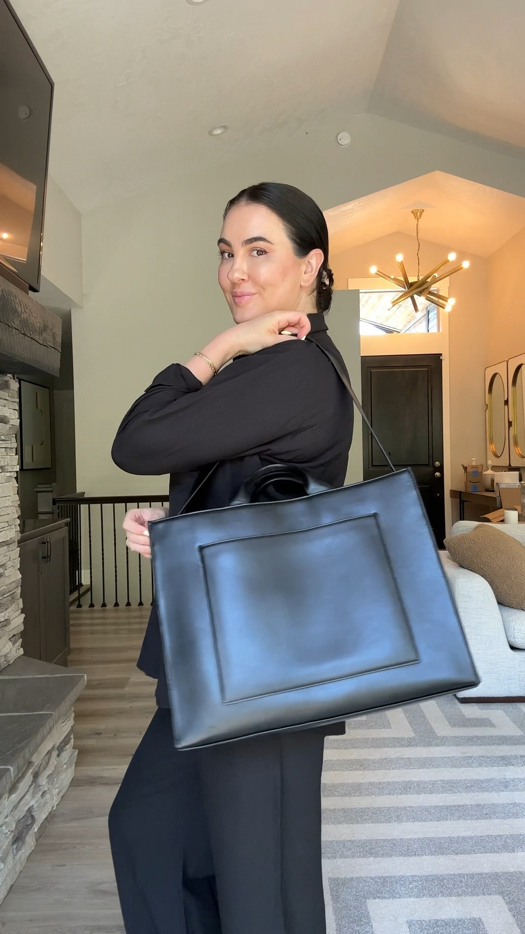 the new perfect work tote and travel tote that i am recommending for everyone! it slides over your luggage handle, can secure your water bottle inside without tipping and slipping everywhere. it has a picked for everything! and from the reviews it looks brand new still after two plus years of using it. 



#LTKStyleTip #LTKVideo #LTKItBag