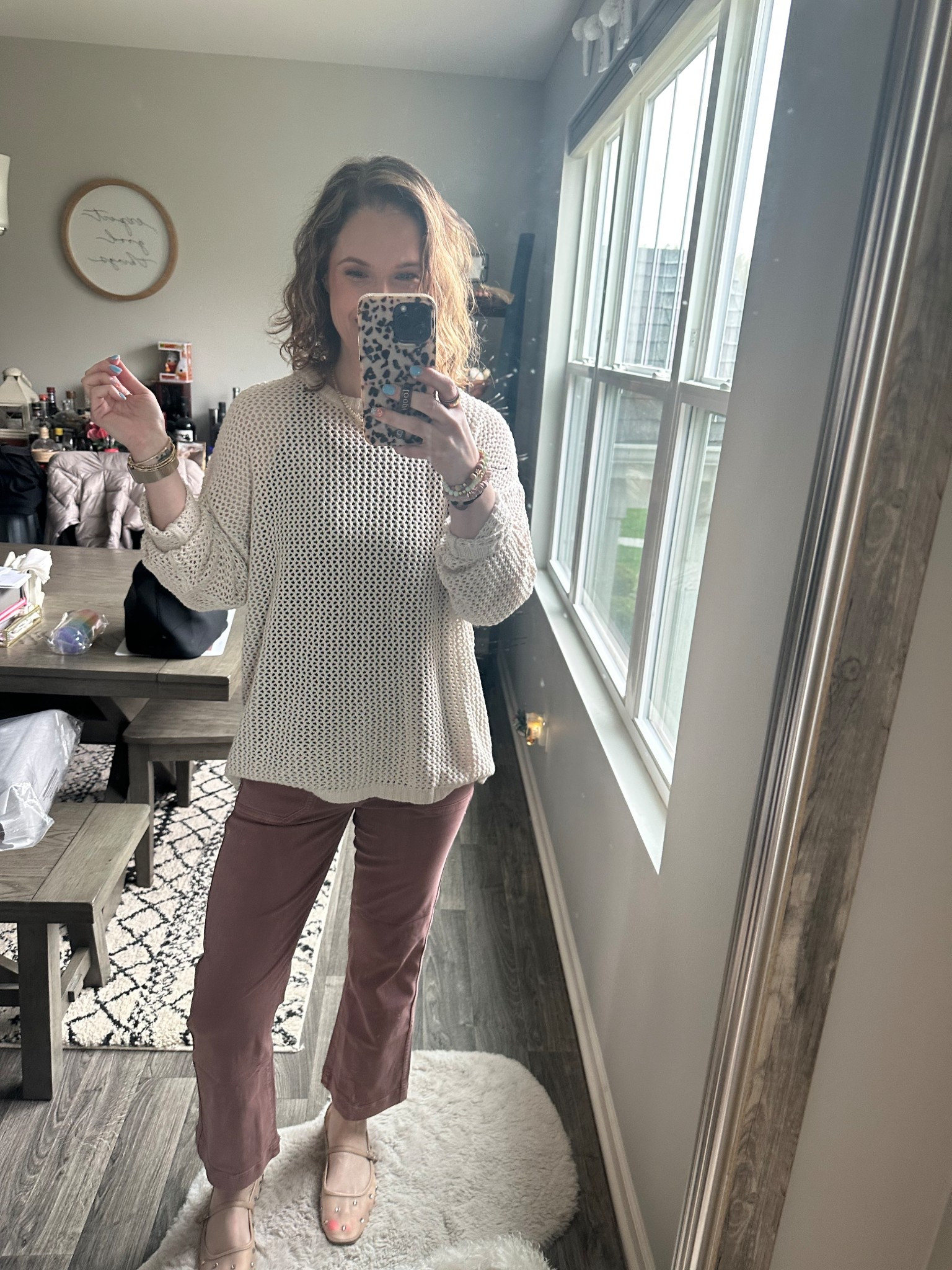 THIS is one of my favorite outfits in a LONG while!!!!! The pants are so comfy from @americaneagle and the sweater is sold out!! Sad bc I want every cooor 😂😂😂😂

#LTKFindsUnder50 #LTKWorkwear #LTKStyleTip