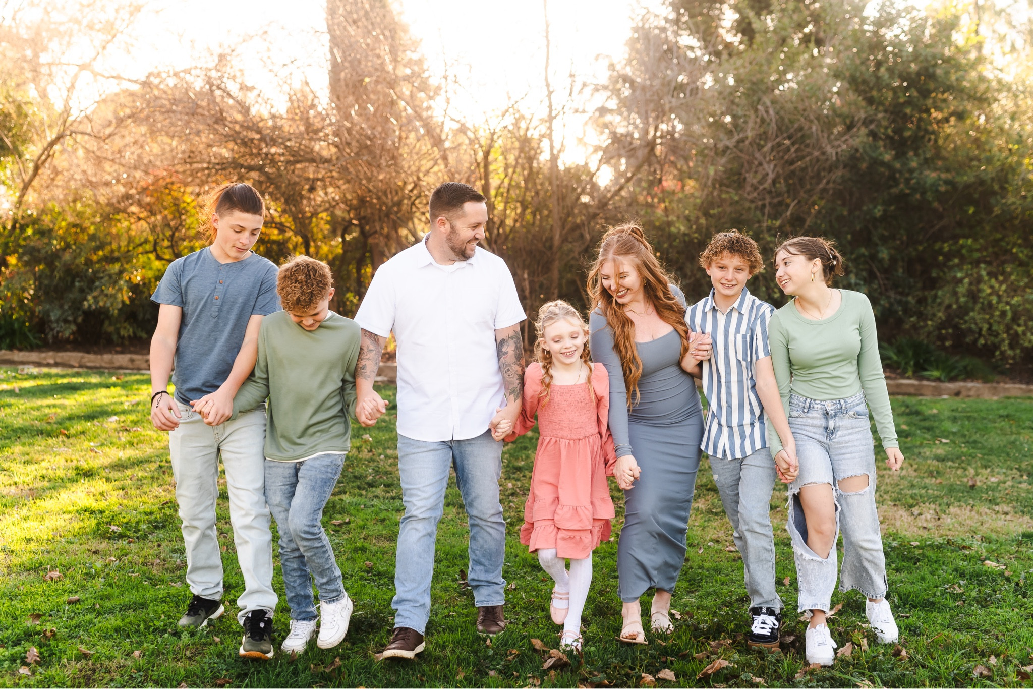 Family portrait outfits | color scheme | new spring photos 🥰 2025 big family life 

#LTKStyleTip #LTKKids #LTKFamily