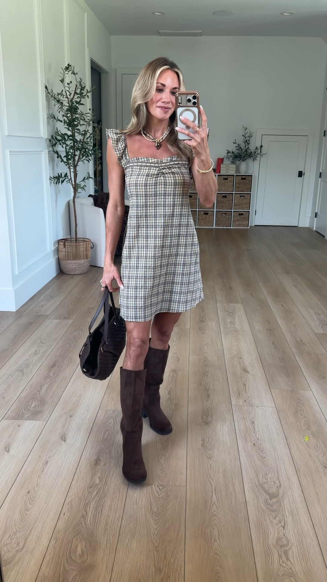 how is this dress only $14?!? the prettiest dress for fall!

#LTKootd #LTKSeasonal #LTKPetite