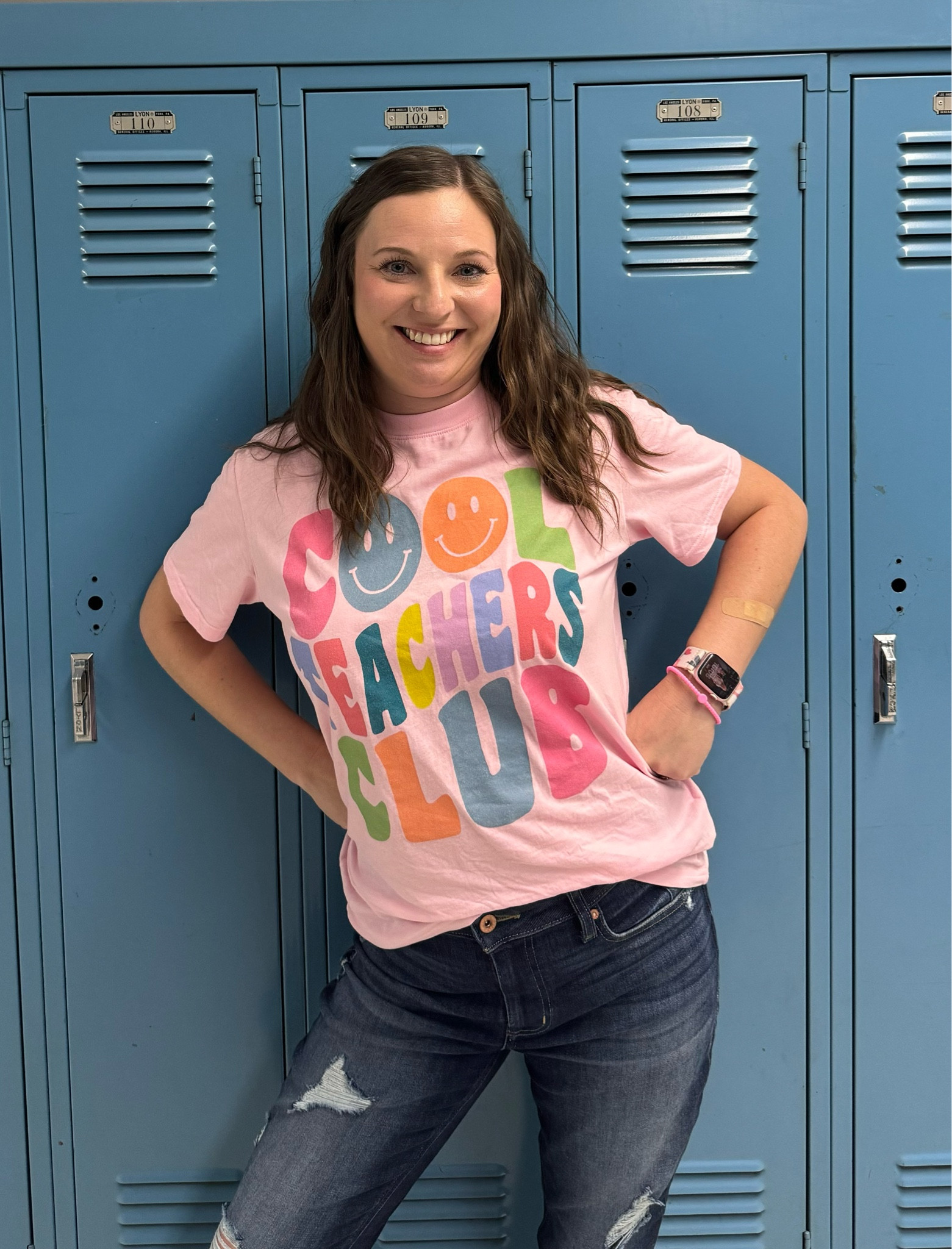 2nd Day of Back to School & I am loving my top from Pink Lily! It is an oversized fit. #backtoschool #PinkLily #coolteachersclub #comfy #2nddayback #allthecolors 

#LTKBacktoSchool #LTKStyleTip #LTKFindsUnder50