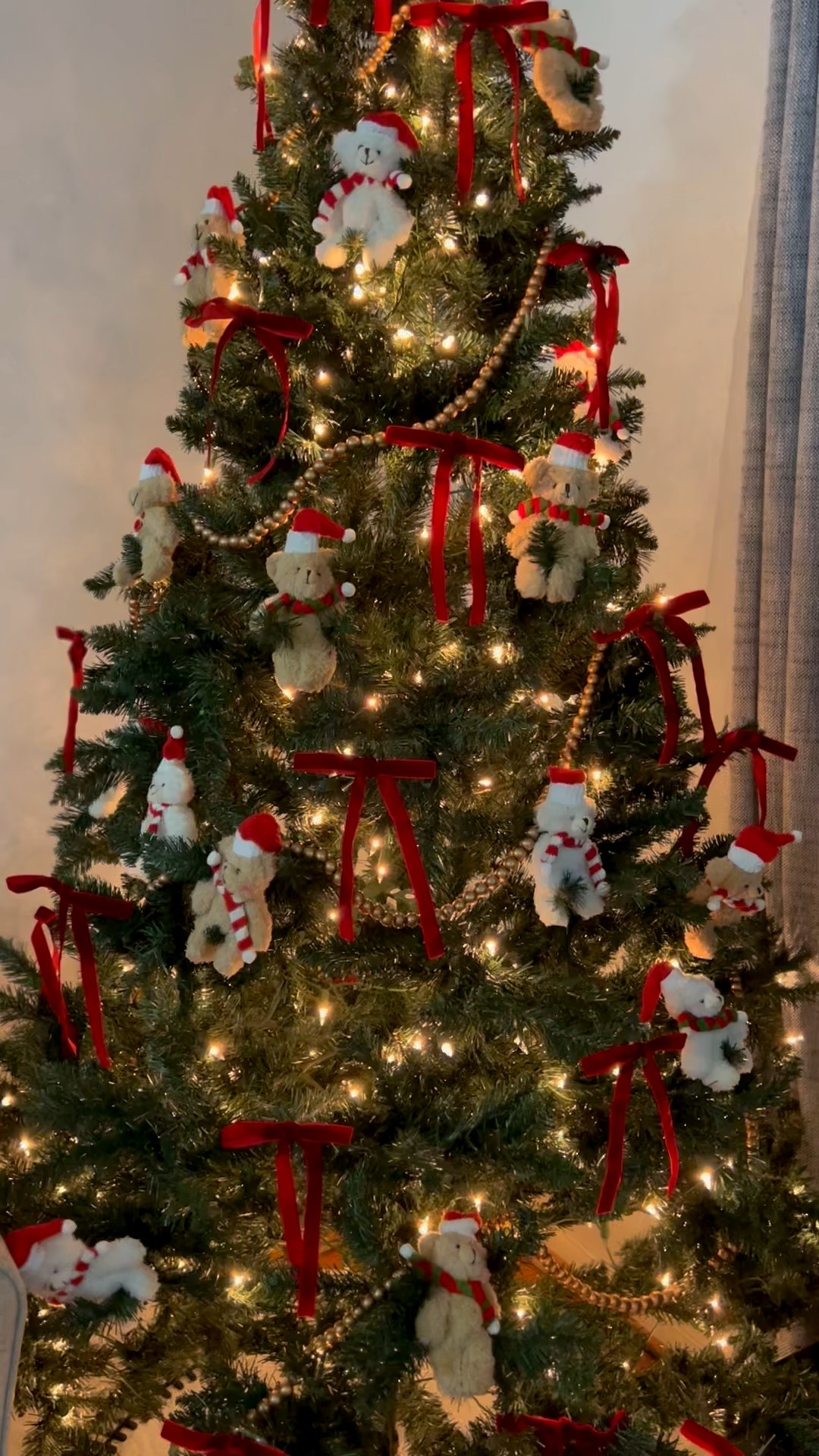 It’s a bear-y merry Christmas! 

#LTKHoliday #LTKHome #LTKStyleTip