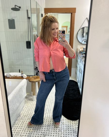 I did a Walmart and Target run and found some super cute things for spring!

Flare Jeans
Nashville outfit
Summer outfit 
Country concert outfit 
Crop button down top
Butterfly hair clip

#LTKFestival #LTKfindsunder50 #LTKSeasonal