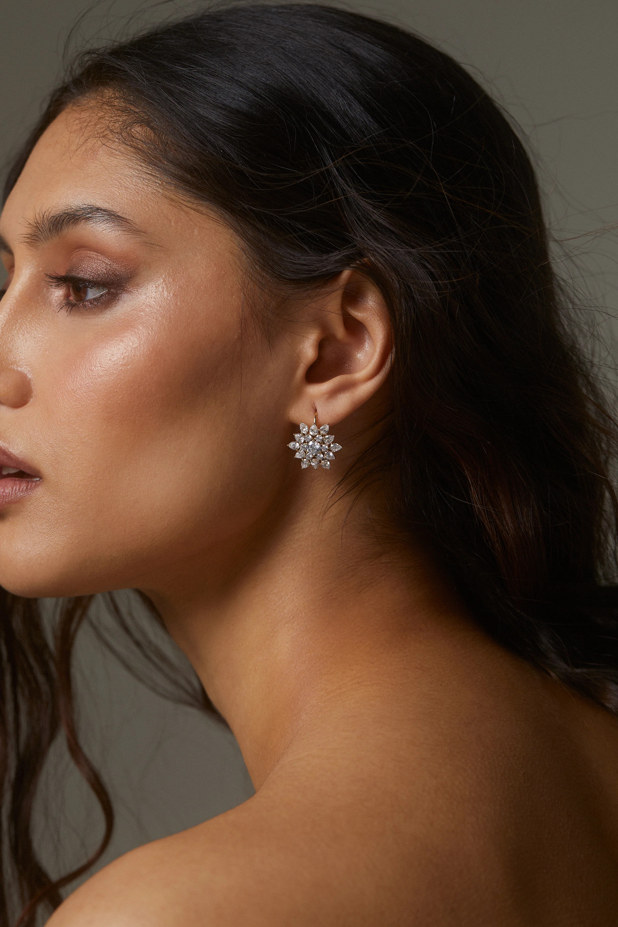 DAHLIA CLUSTER LEVERBACK EARRINGS | NADRI