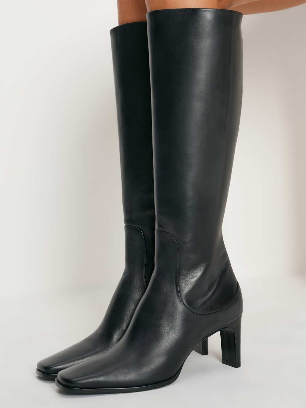 Claudette Knee Boot | Reformation (Global)