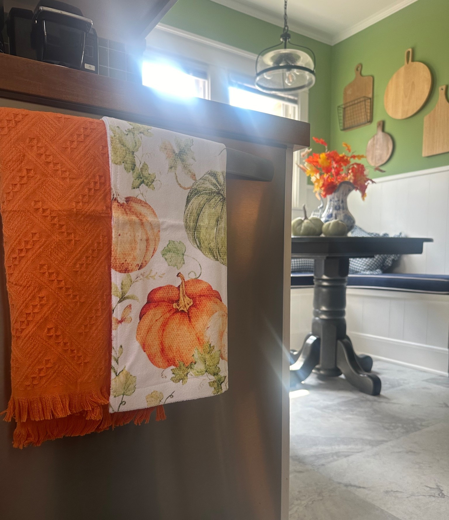 Amazon // Amazon finds // Amazon home // kitchen // decor // fall // dish towel // tea towel // pumpkin 

#LTKFindsUnder50 #LTKHome #LTKSeasonal