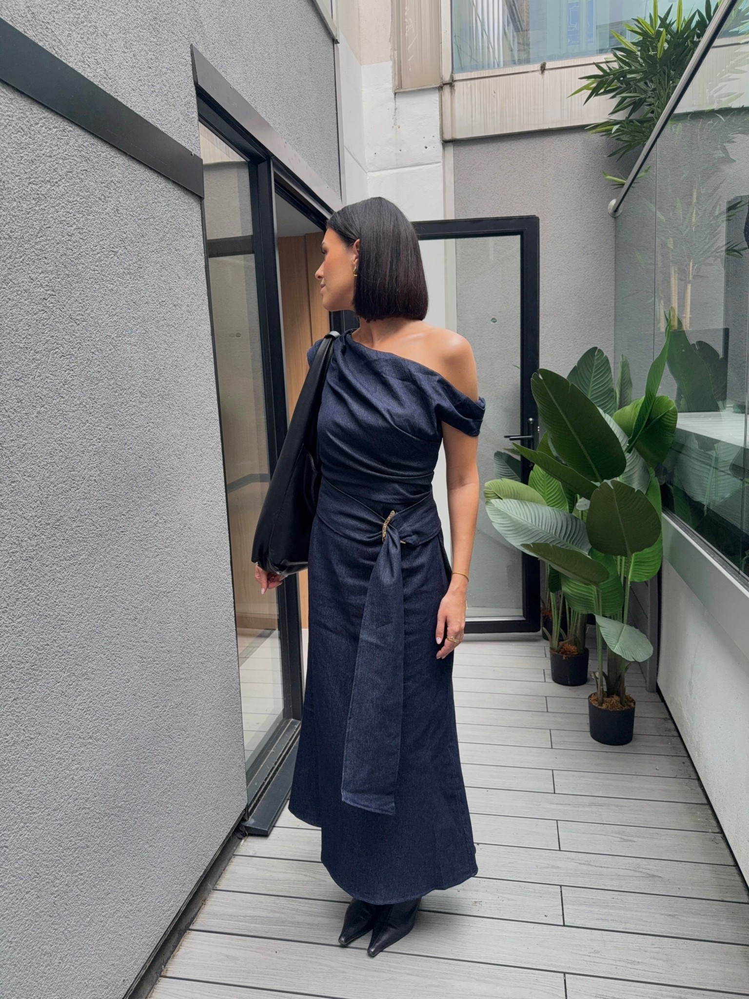 A denim dress can do no wrong. 💙 

#LTKuk #LTKsummer #LTKdatenight