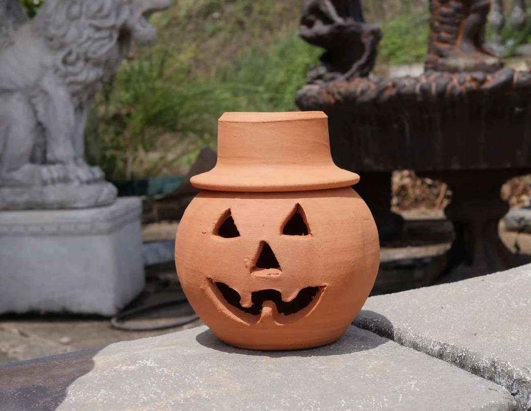 Clay Jack-o'lantern Pumpkin With Hat 1 Quart Terra Cotta From Craven Pottery - Etsy | Etsy (US)