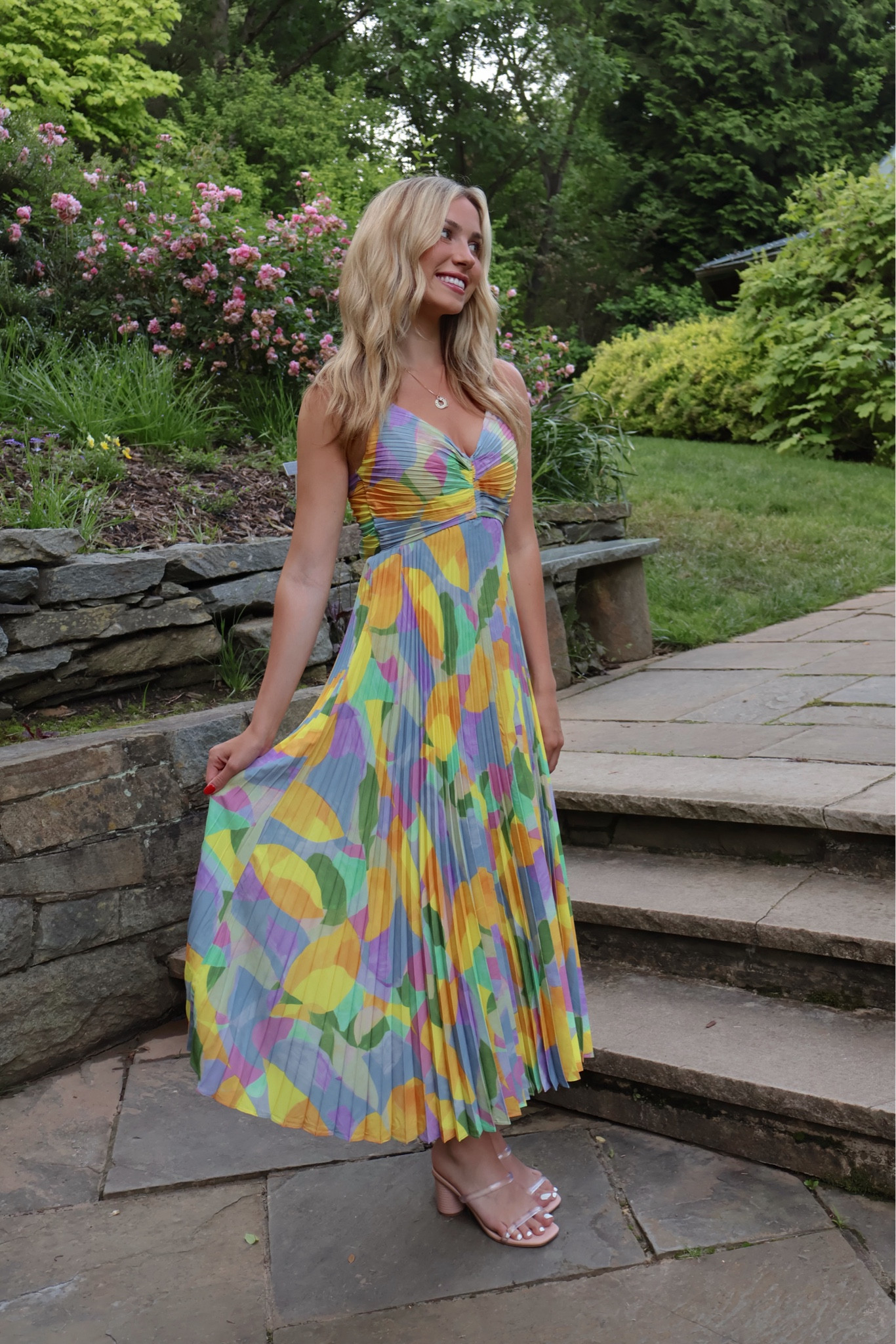 This dress is EVERYTHING🦋🦋 

#LTKSeasonal