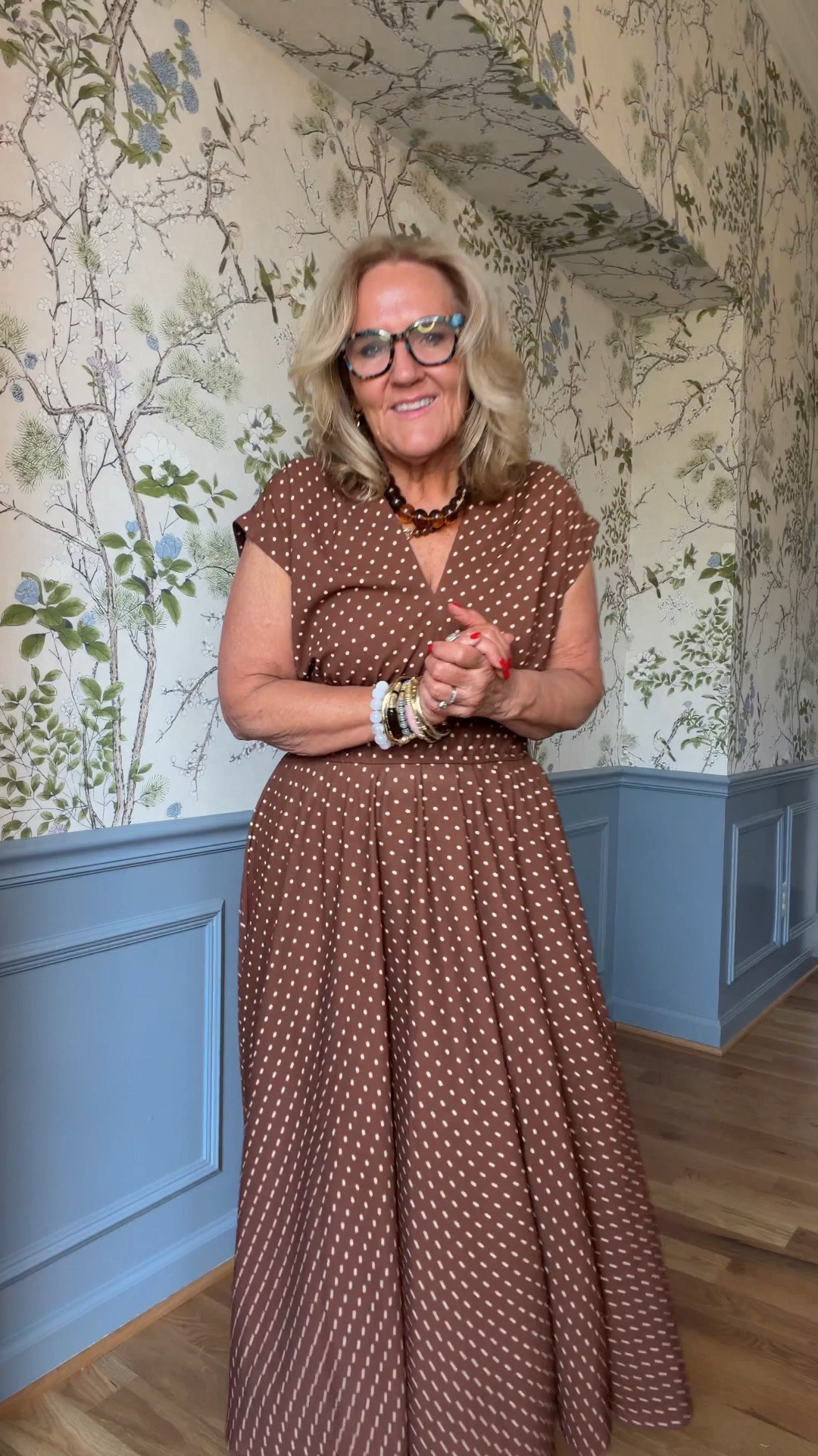 Wearing a medium the brown is in stock but having trouble getting the link to go to it and not the navy! 

Fall dress

#LTKSaleAlert #LTKOver40 #LTKootd