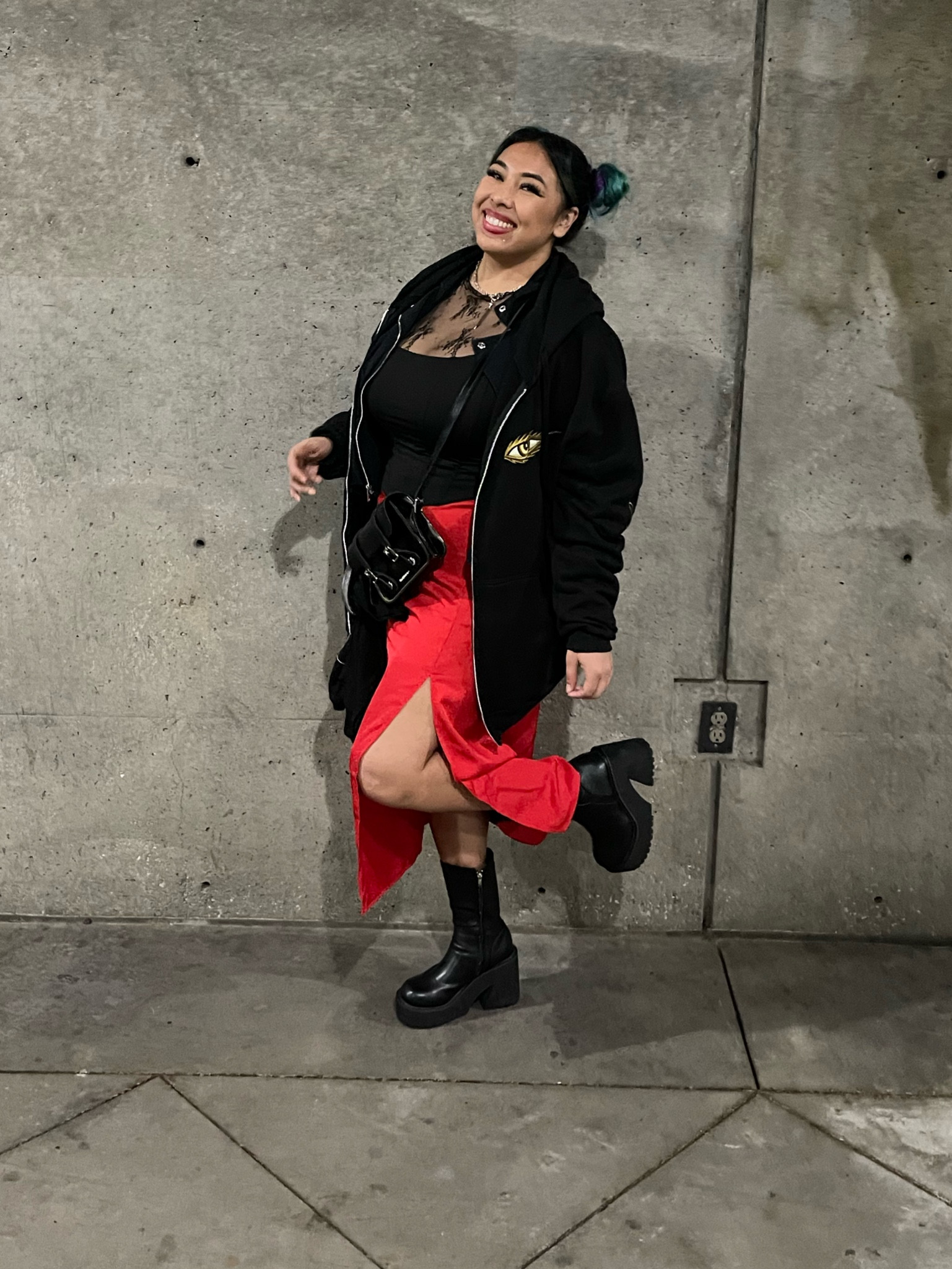 Concert outfit for the Tool show. Both tops are from Amazon and I ordered and XL. Sweater is merch 

#LTKstyletip #LTKmidsize #LTKfindsunder50