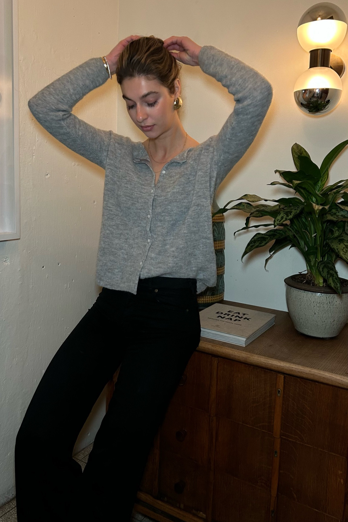 Grey Sezane cardigan, Gaspard cardigan, gold earrings, black jeans, mother, agolde, Lois jeans, jumper

#LTKSeasonal #LTKworkwear #LTKsalealert