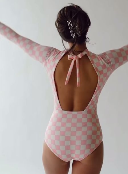 New Swimwear!! 
Pink checkered print! Super flattering with great reviews! 

#swim #swimwear #swimsuit #bathingsuit #bikini #onepiece #beach #pool #lake #summer #summeroutfit #spring #springoutfit #vacation #vacationmode #vacationoutfit #familyvacation #formoms #mom #trending #fashion #style #resortwear #resort #family #matching #trip #travel #packing 

#LTKfamily #LTKswim #LTKstyletip