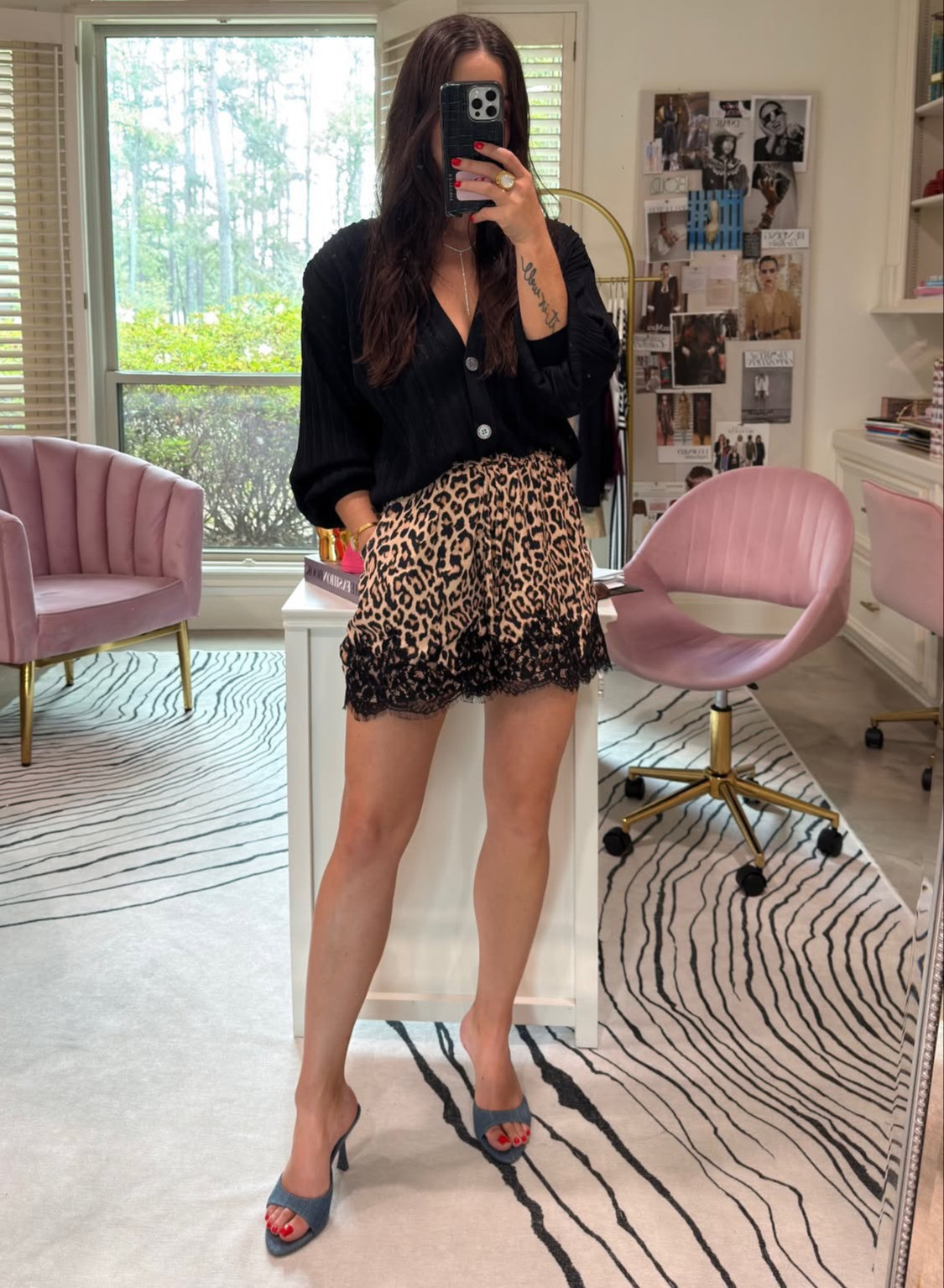 How to Style Leopard Print Shorts for an Elevated Outfit 

 #LTKootd