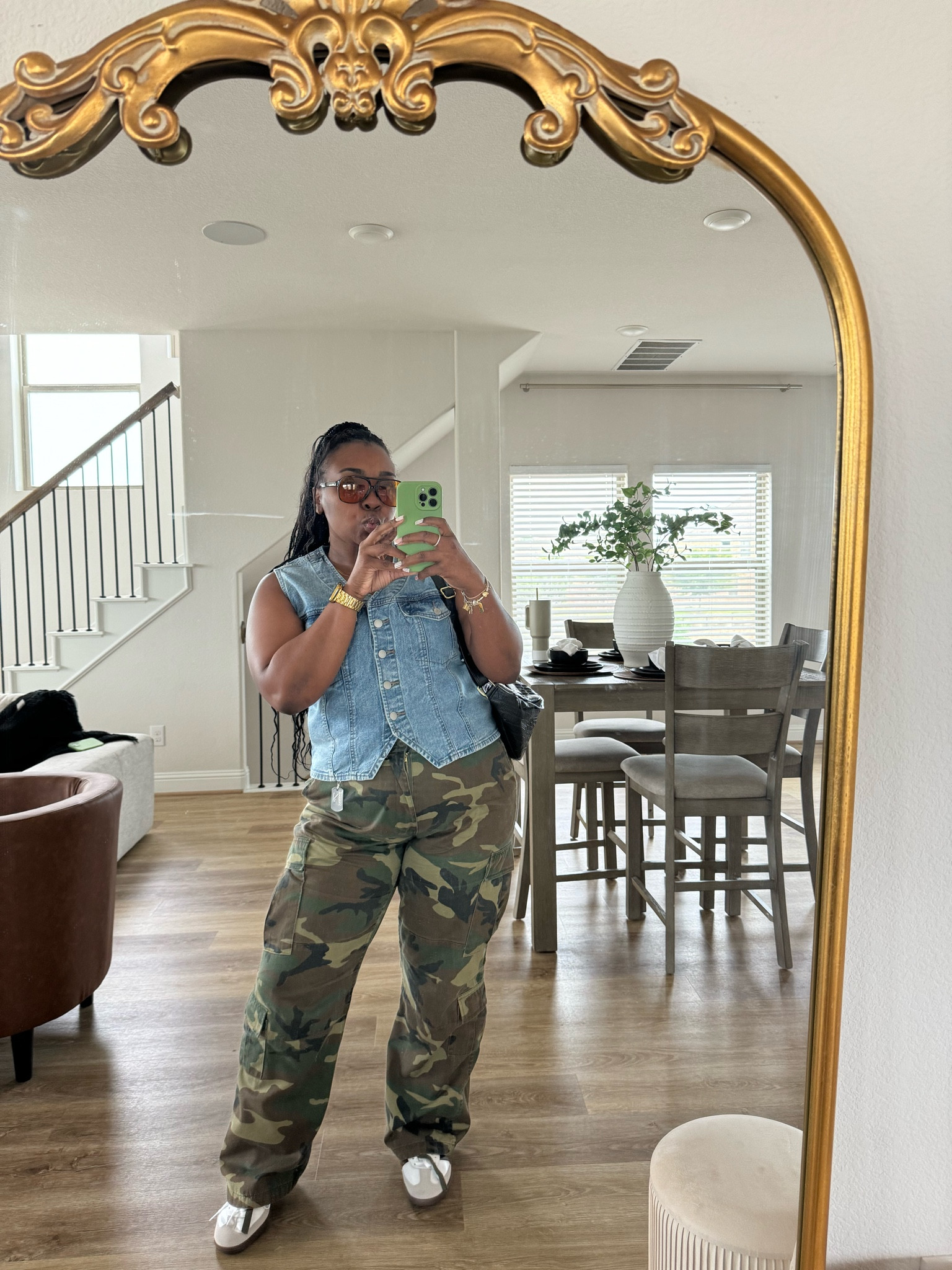 Love a relaxed street look 🔥

#LTKStyleTip #LTKFindsUnder100 #LTKMidsize