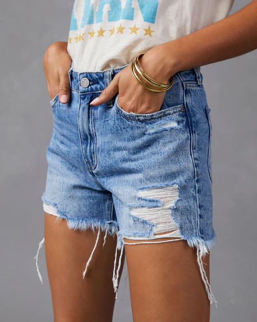 Catania Distressed Frayed Hem Denim Shorts - Medium Wash | VICI