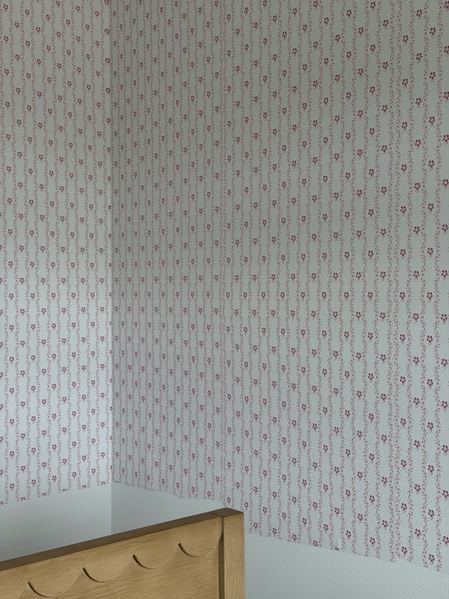 got so many questions about this @potterybarnkids wallpaper in my baby girl nursery 💗

#LTKmomlife #LTKBaby #LTKBump