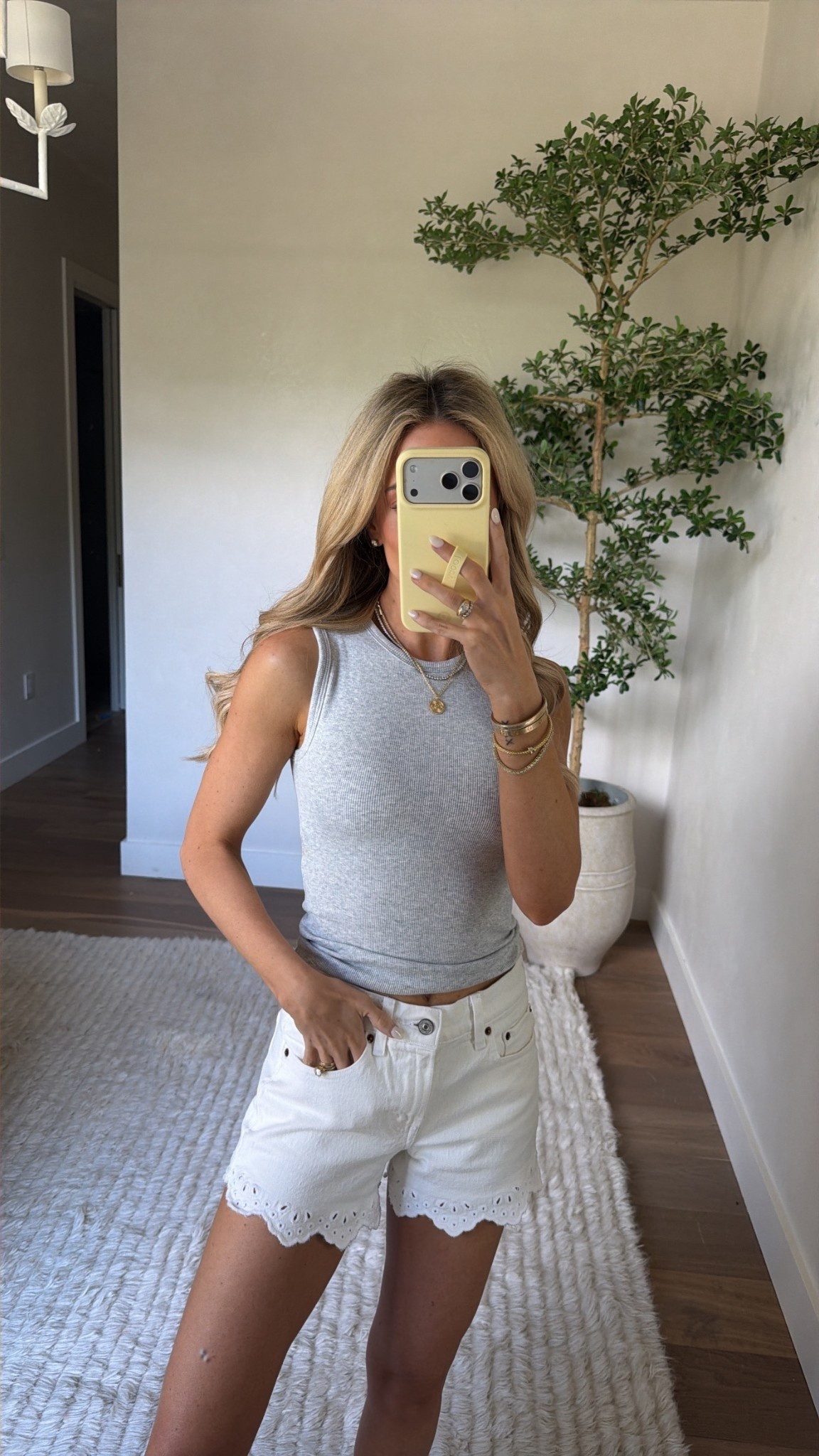 Use code SPRINGAF
Wearing XS in tank, 25 in shorts 